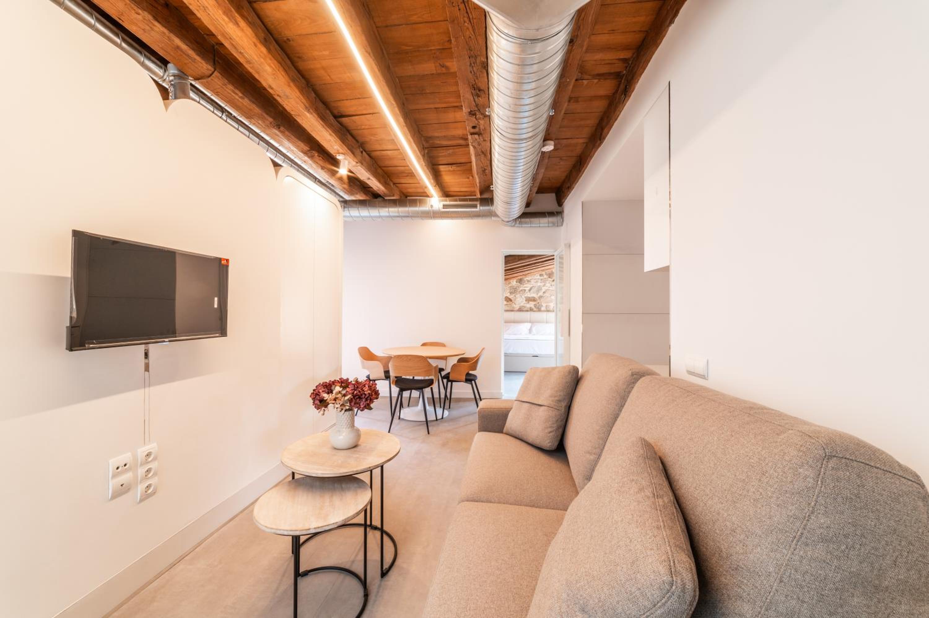 Apartamentos Santa Fe - Calle Armas by Toledo AP