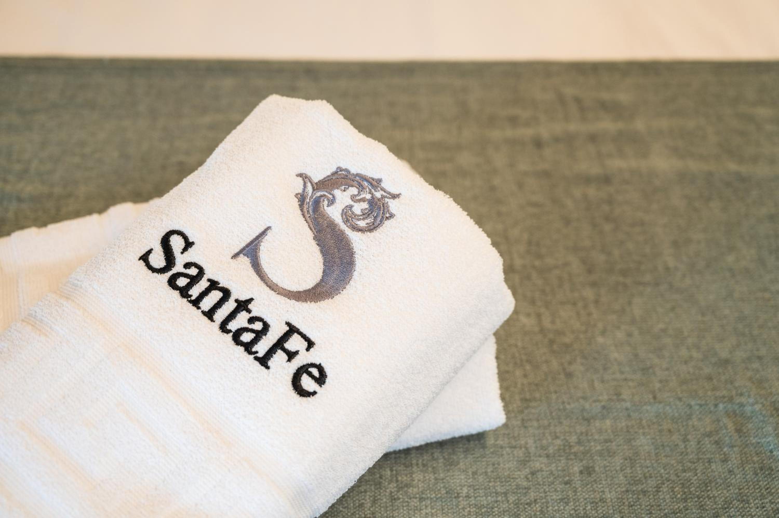 Apartamentos Santa Fe - Calle Armas by Toledo AP