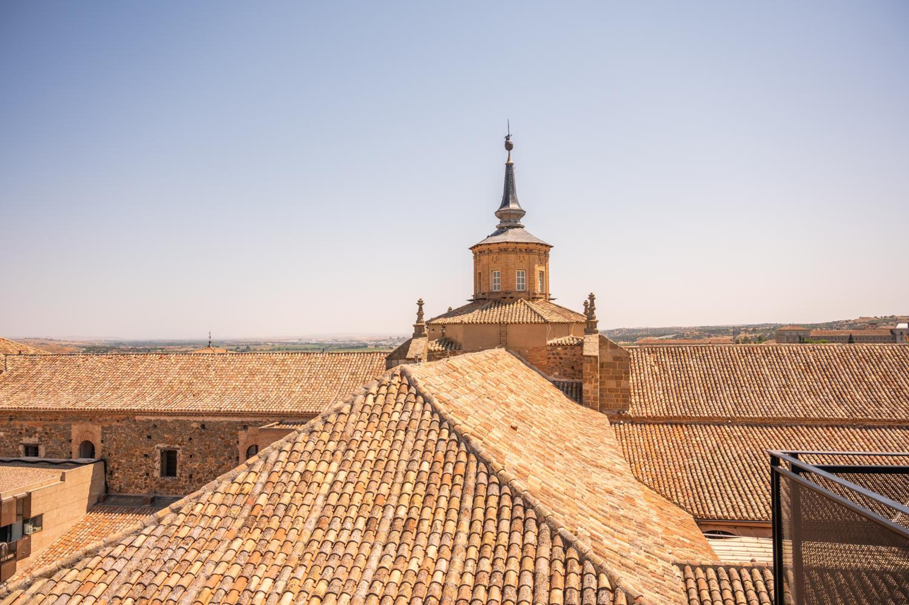 Apartamentos Santa Fe - Calle Armas by Toledo AP