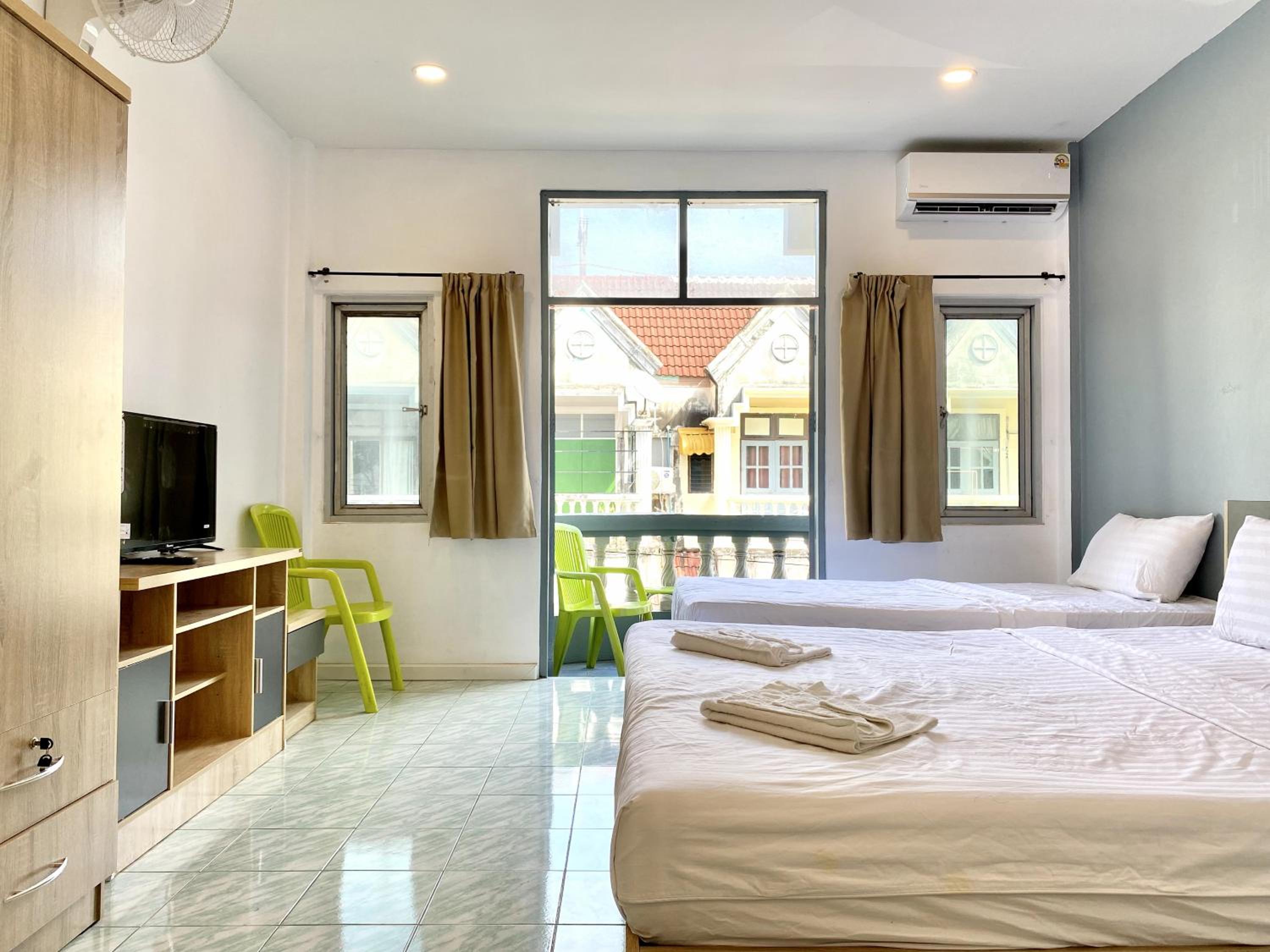 Happy Inn Patong