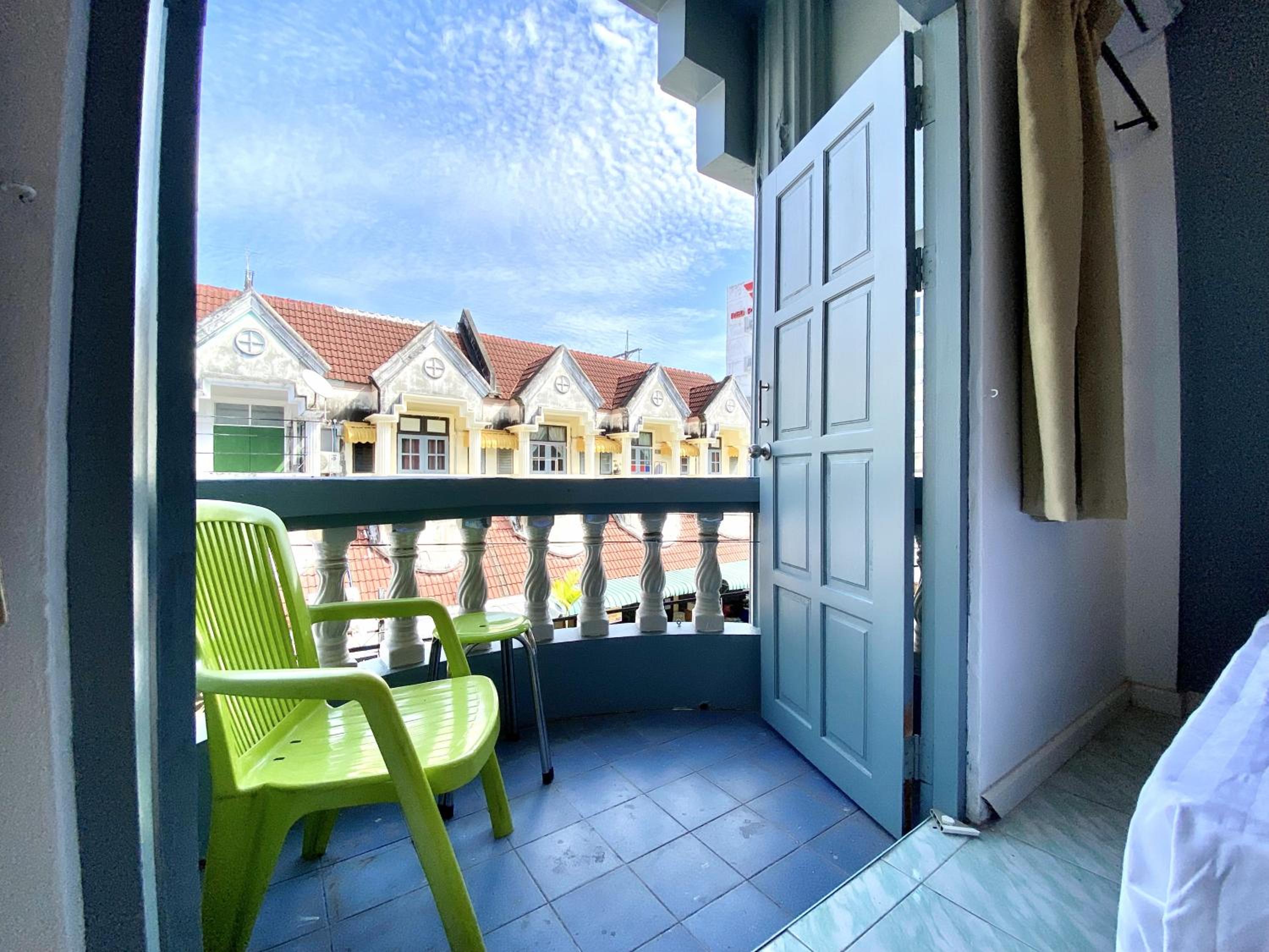 Happy Inn Patong