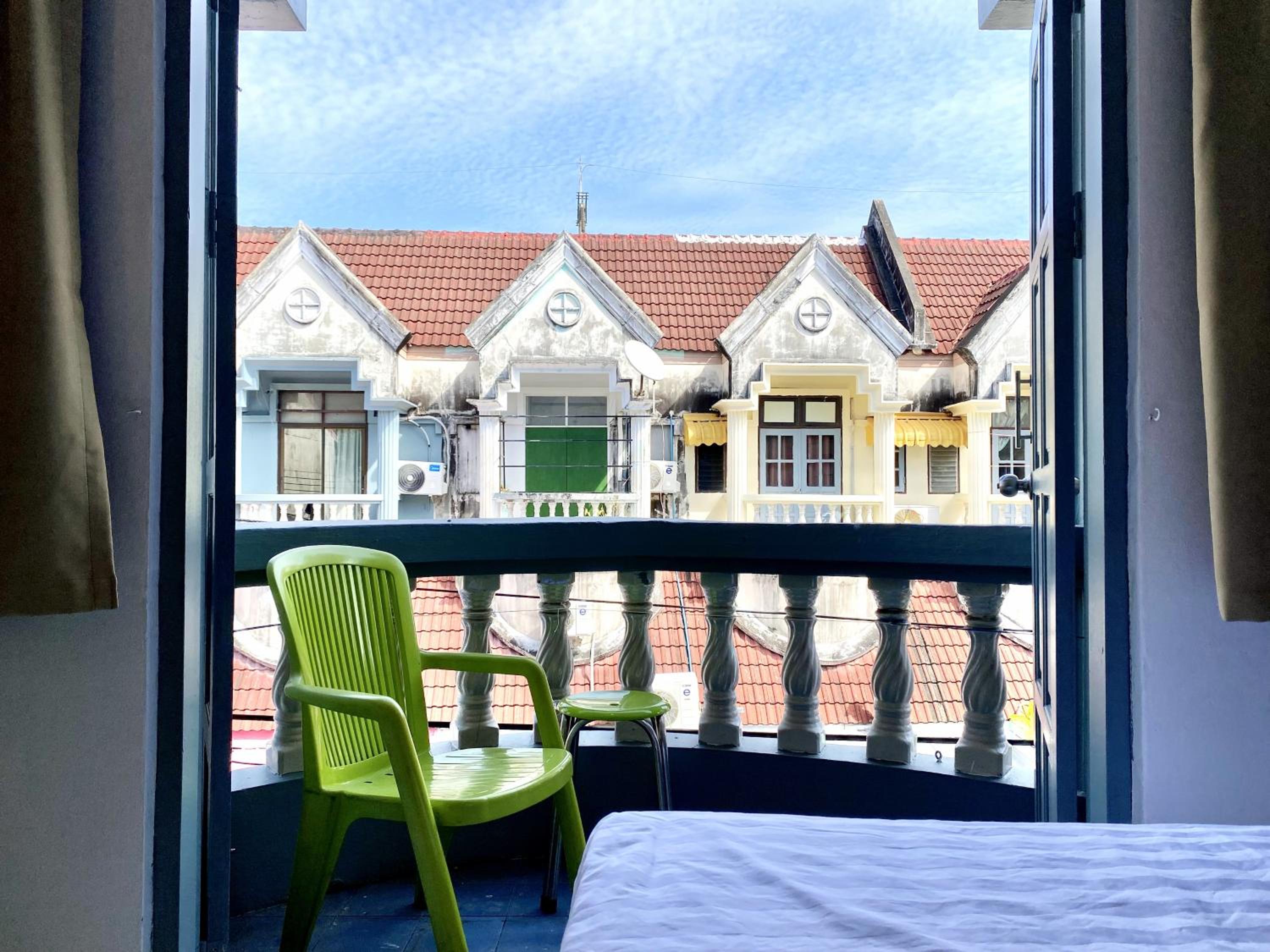 Happy Inn Patong