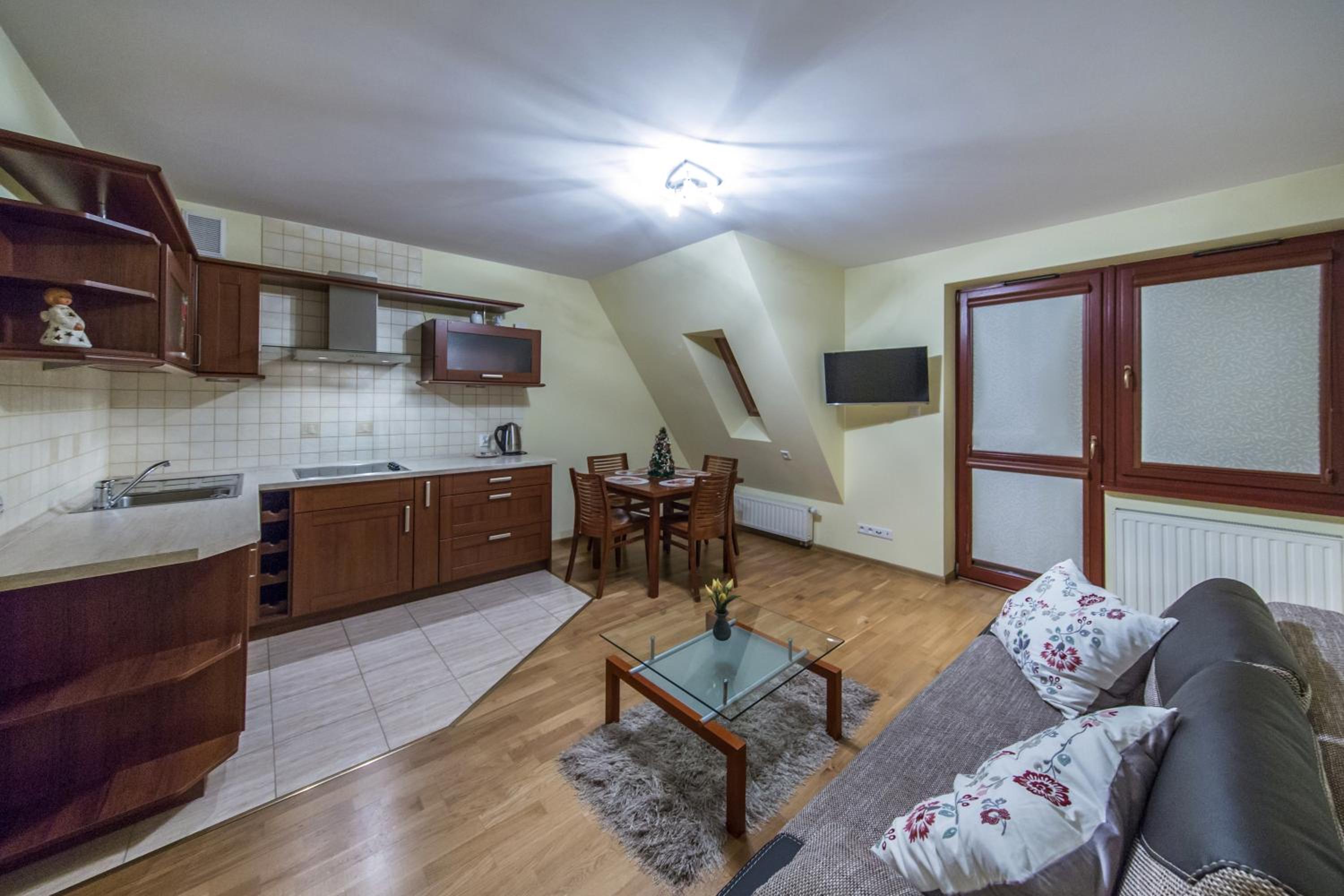 Zakopane Vacations - Apart4You Apartament Meteor - Property Image 2