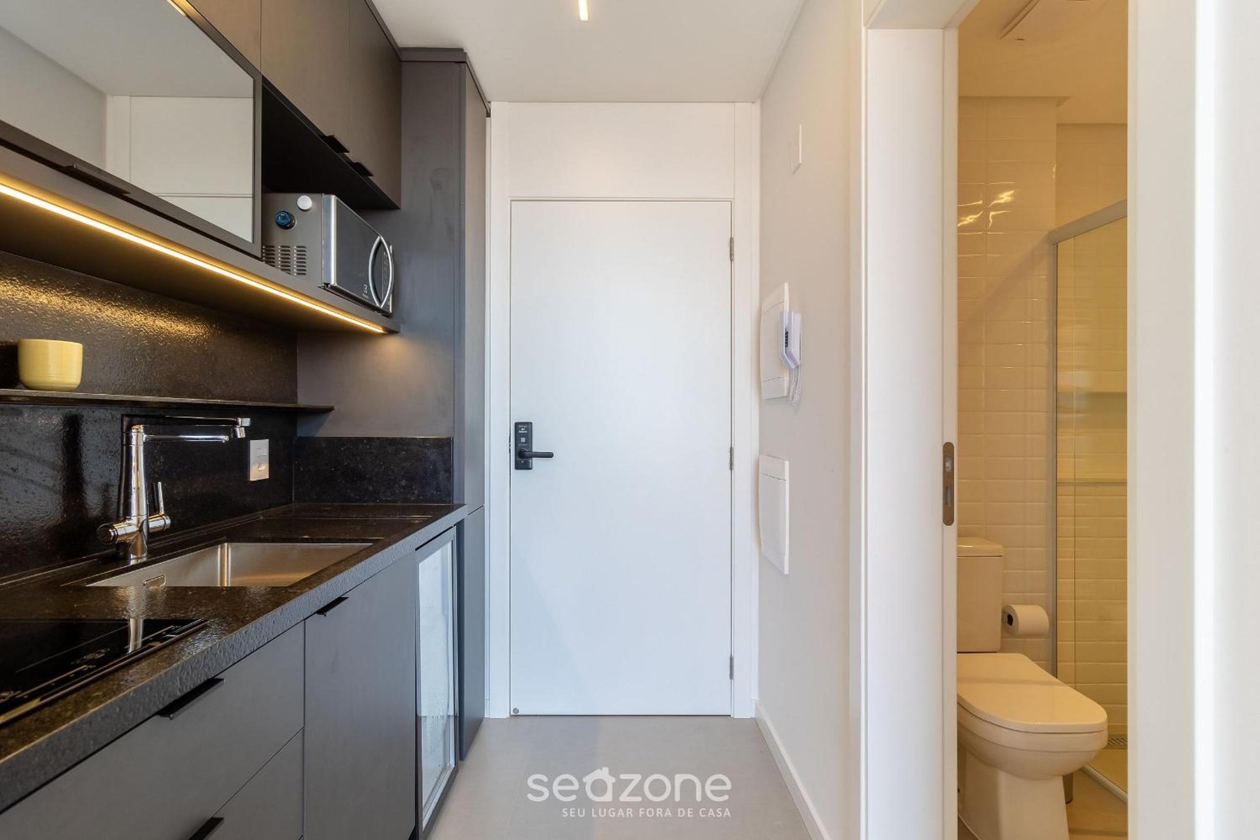 Studios in Building with Swimming Pool in Jurerê - SOT