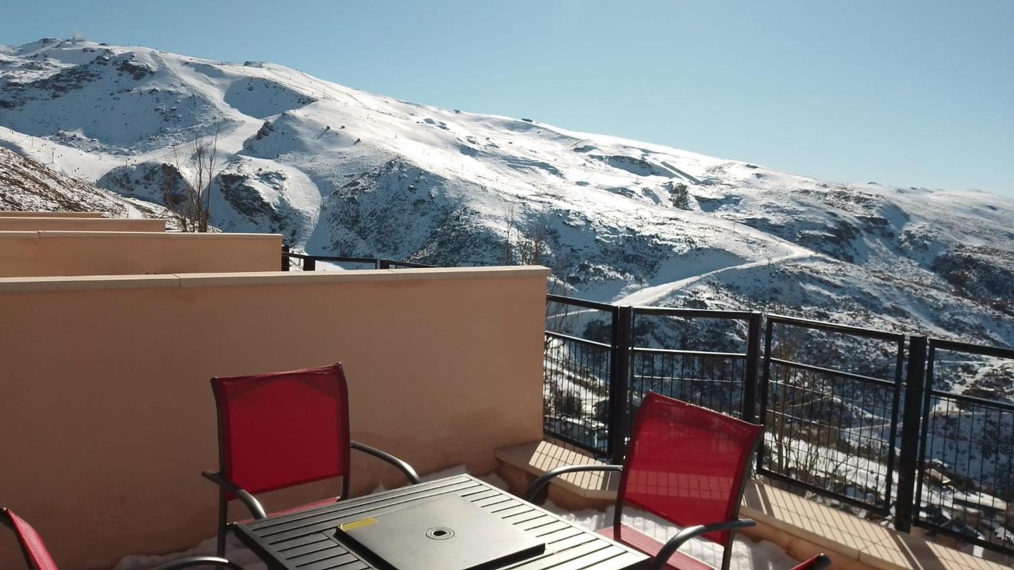 SnowGranada Los Valles Alodia House