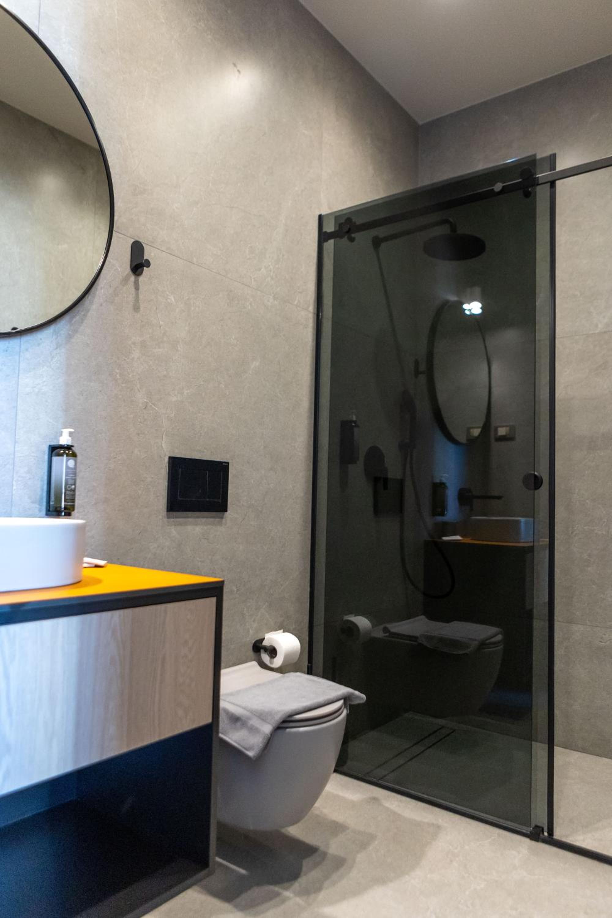 East Coast Deluxe Rooms