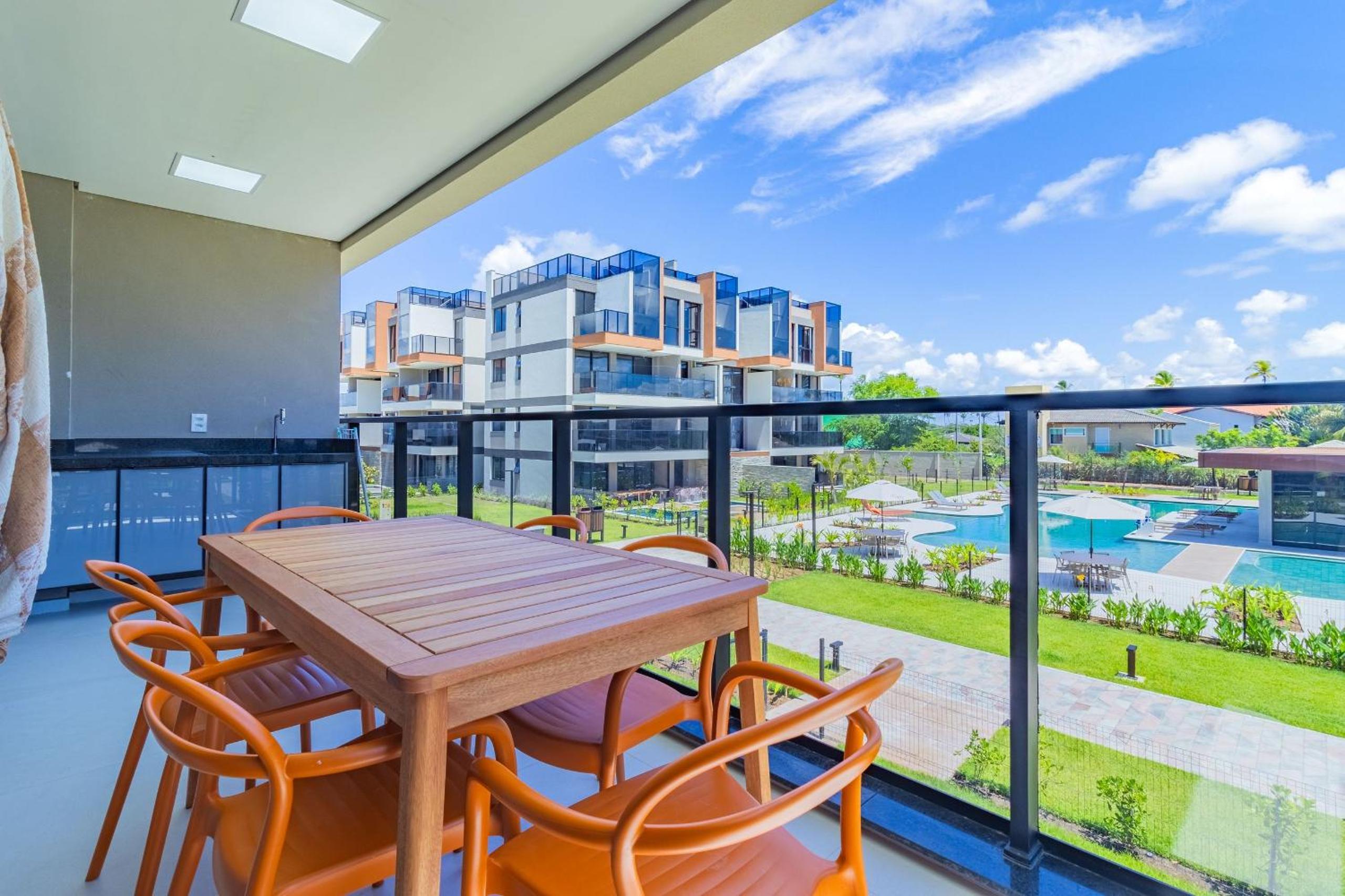 Cais Eco #109 - Apt with balcony by Carpediem