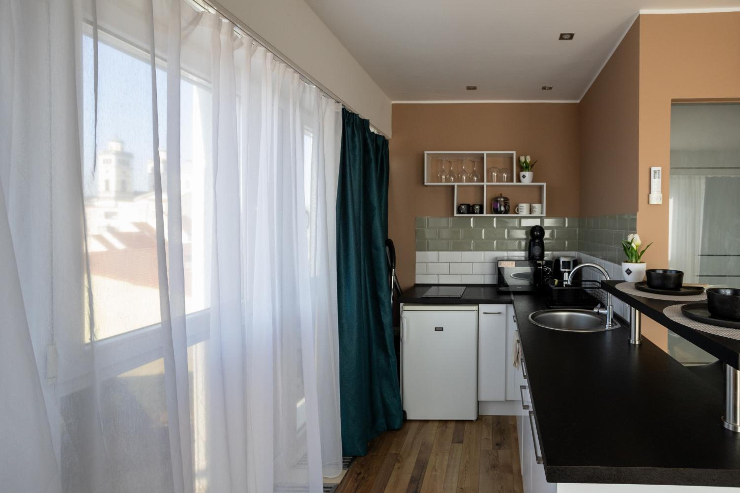 HelloWine Apartman II