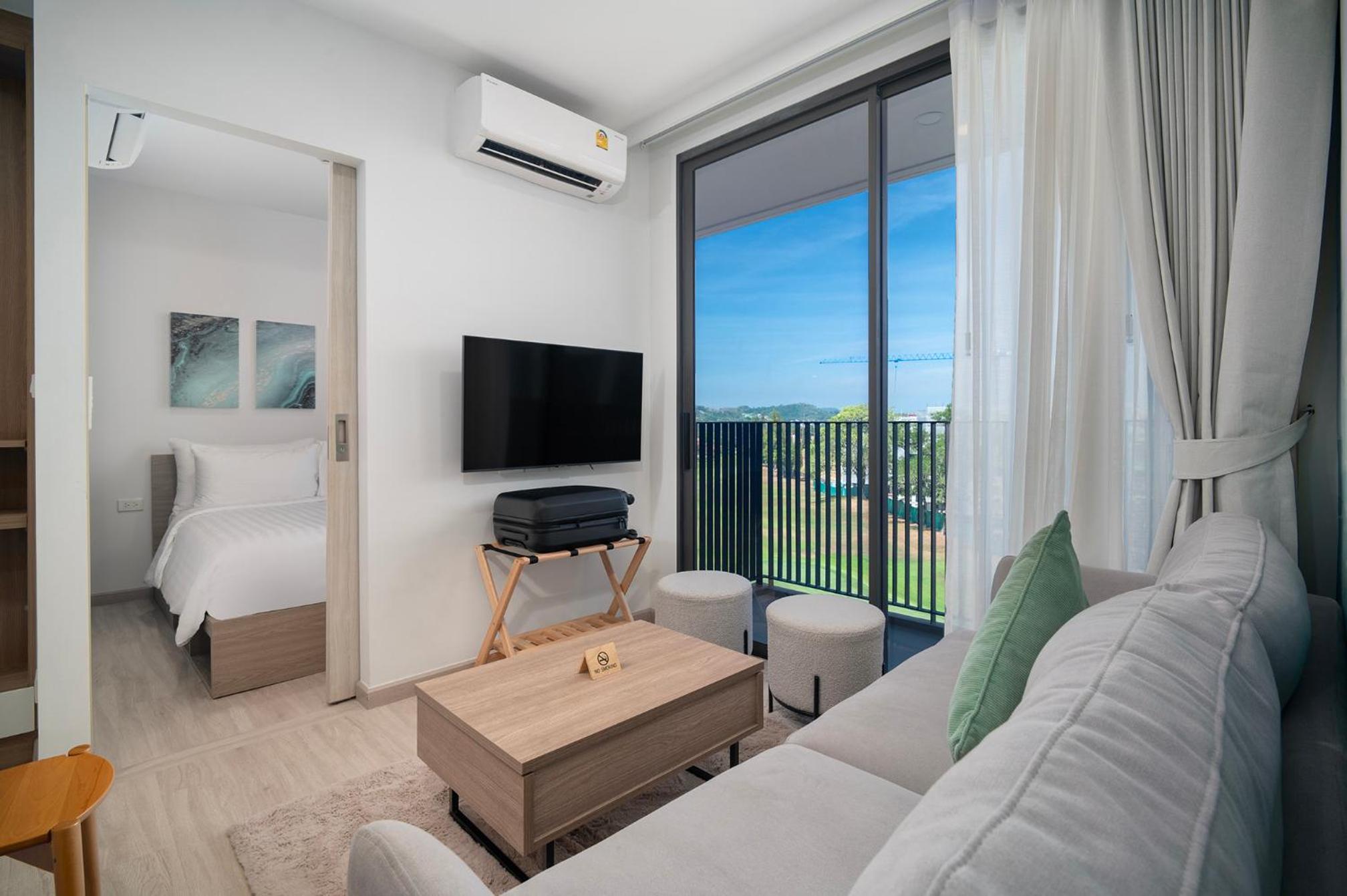 Skypark Aurora in Laguna by Banyan Living