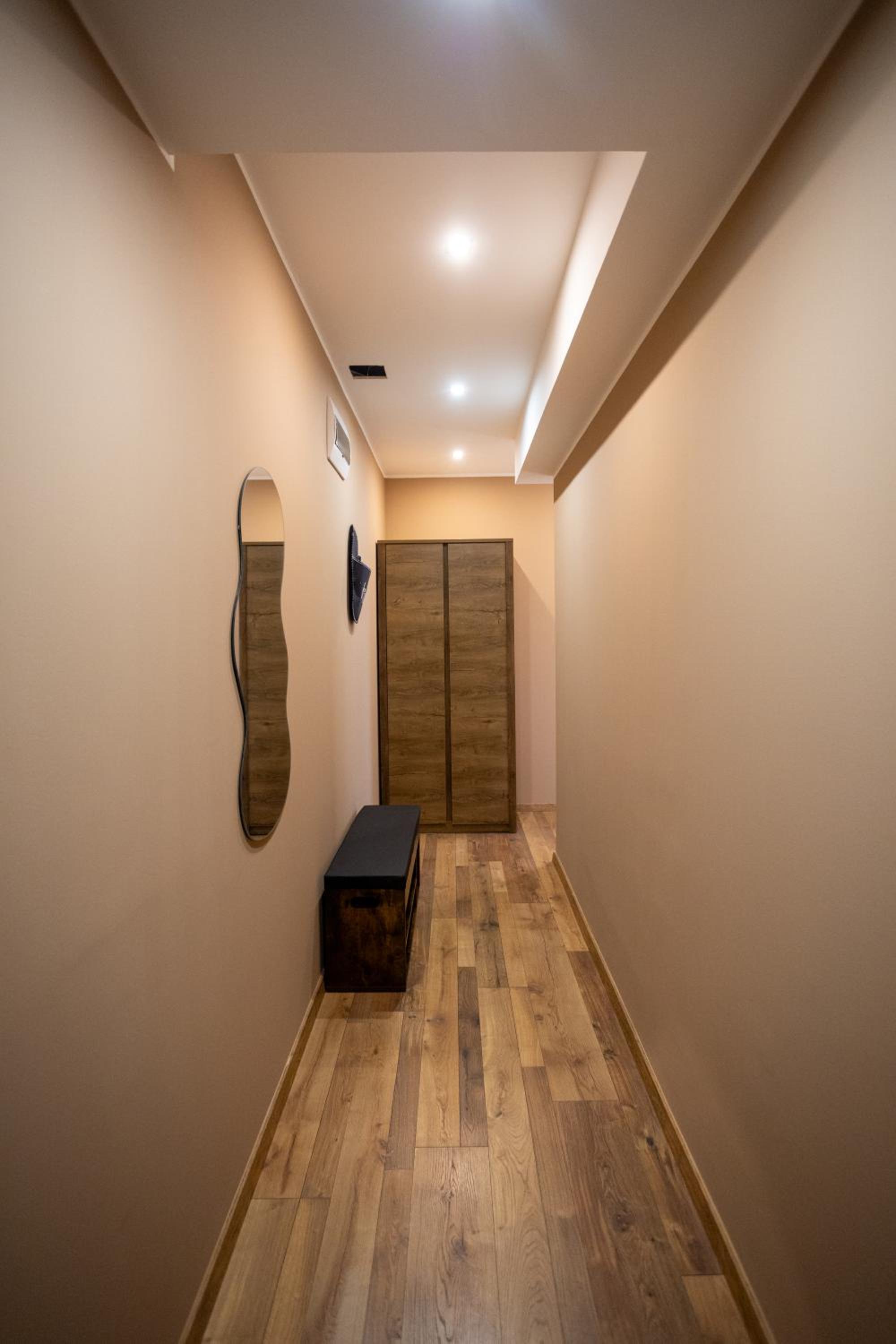 HelloWine Apartman II