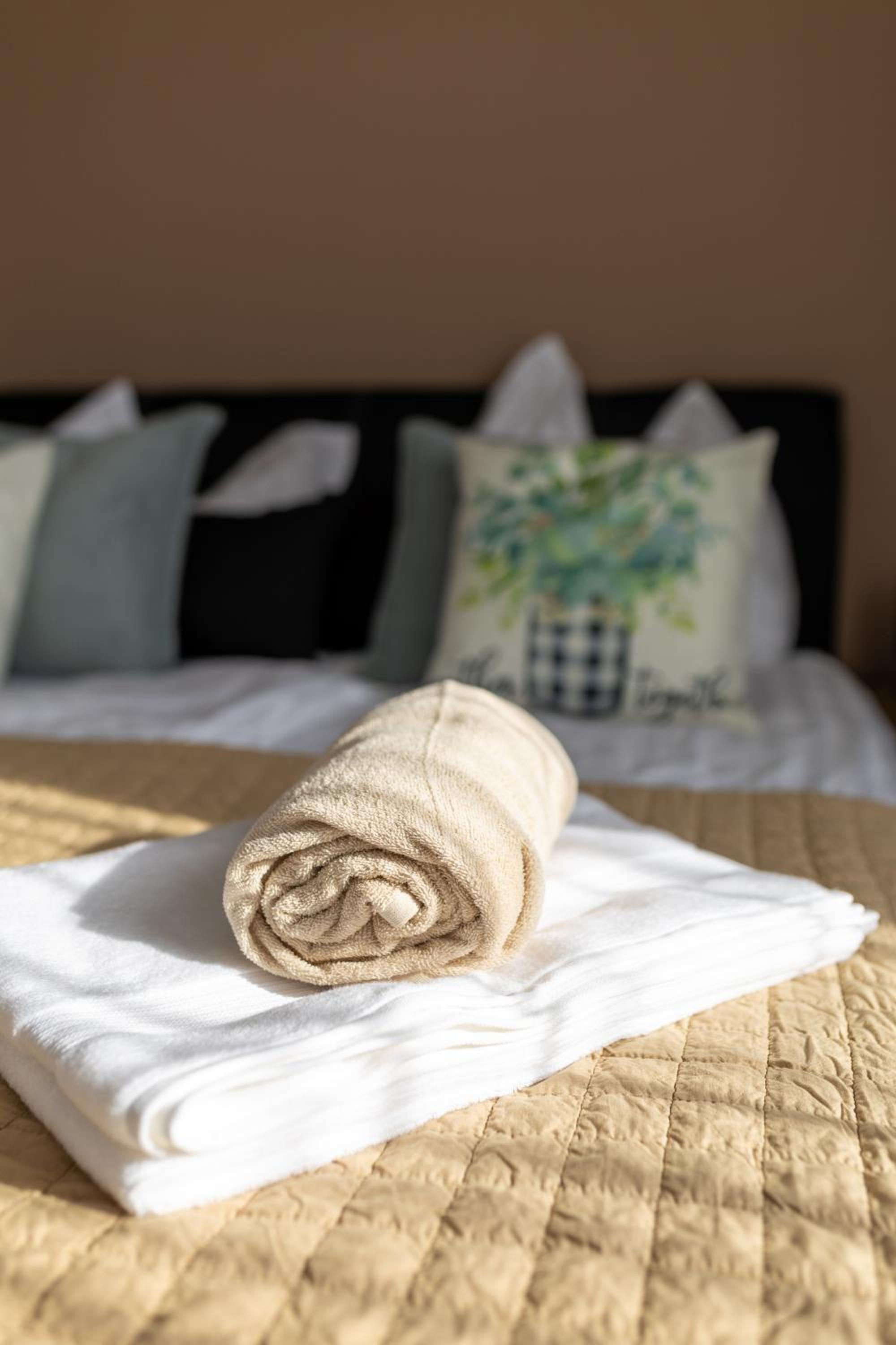 HelloWine Apartman II
