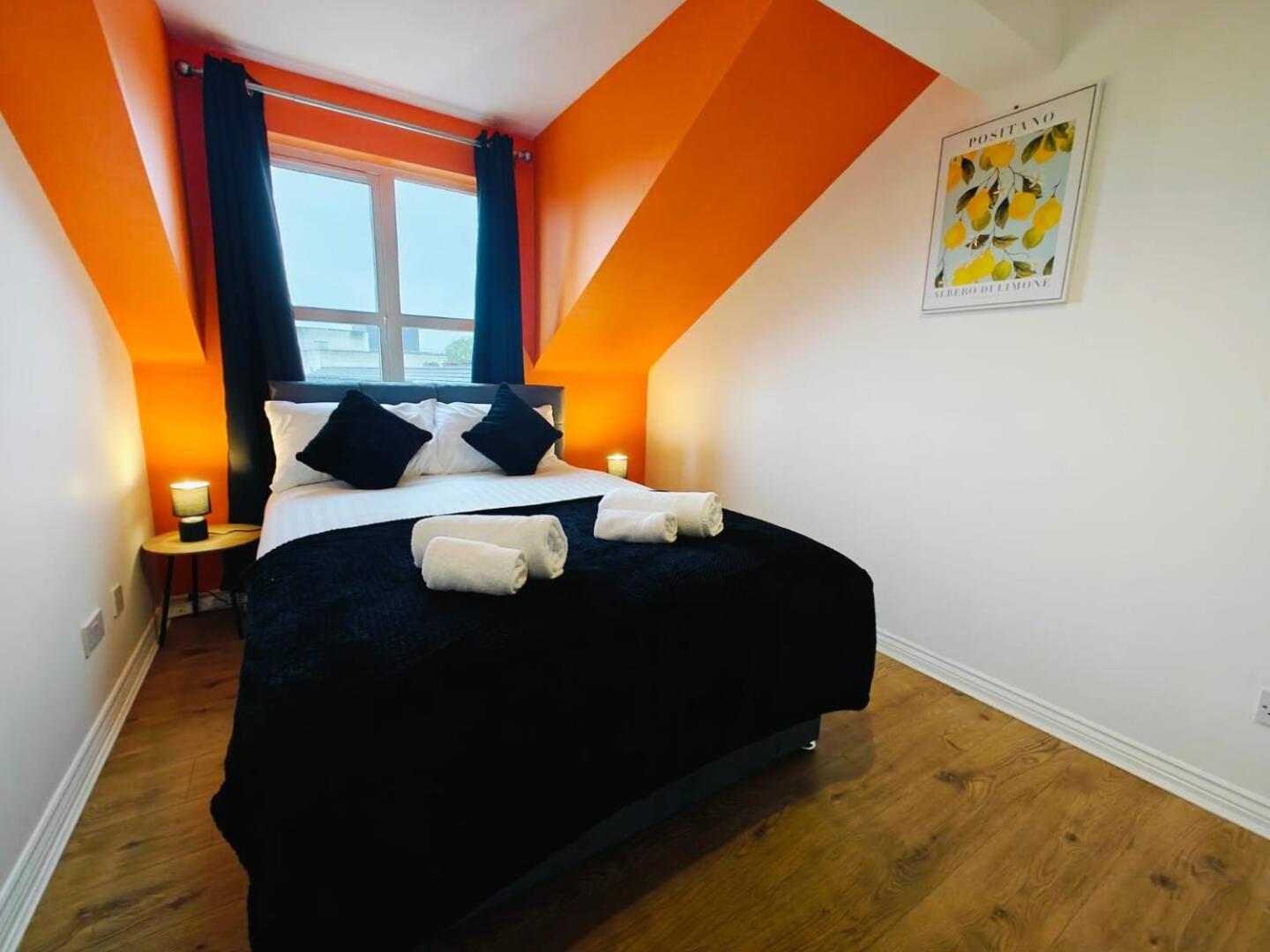 4BR Modern Ormeau House view 2