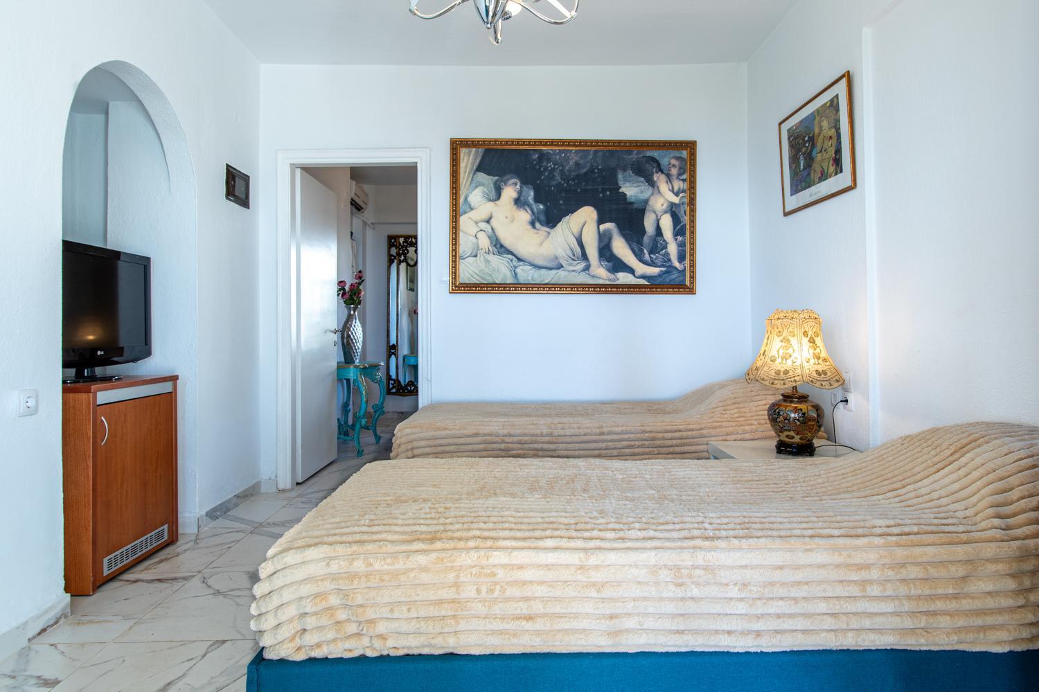 Assa Maris Beach Hotel
