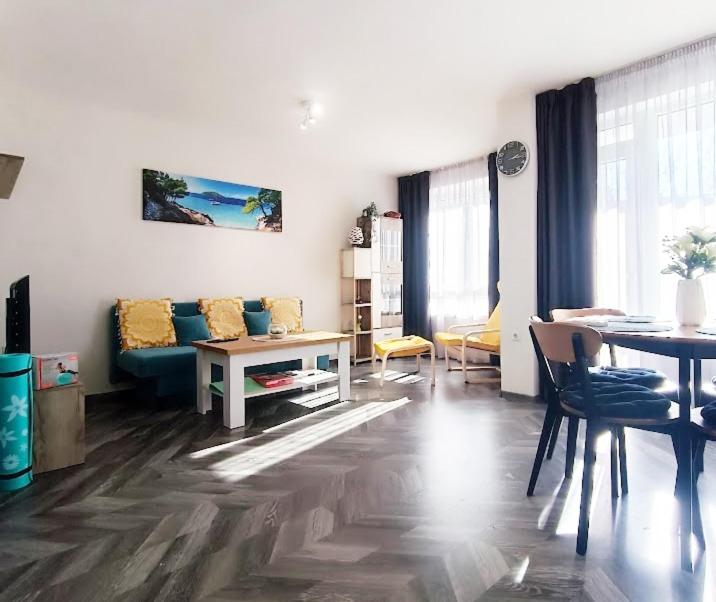 Varna Central Apartment 2