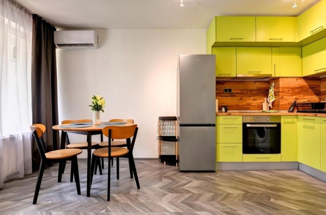 Varna Central Apartment 2