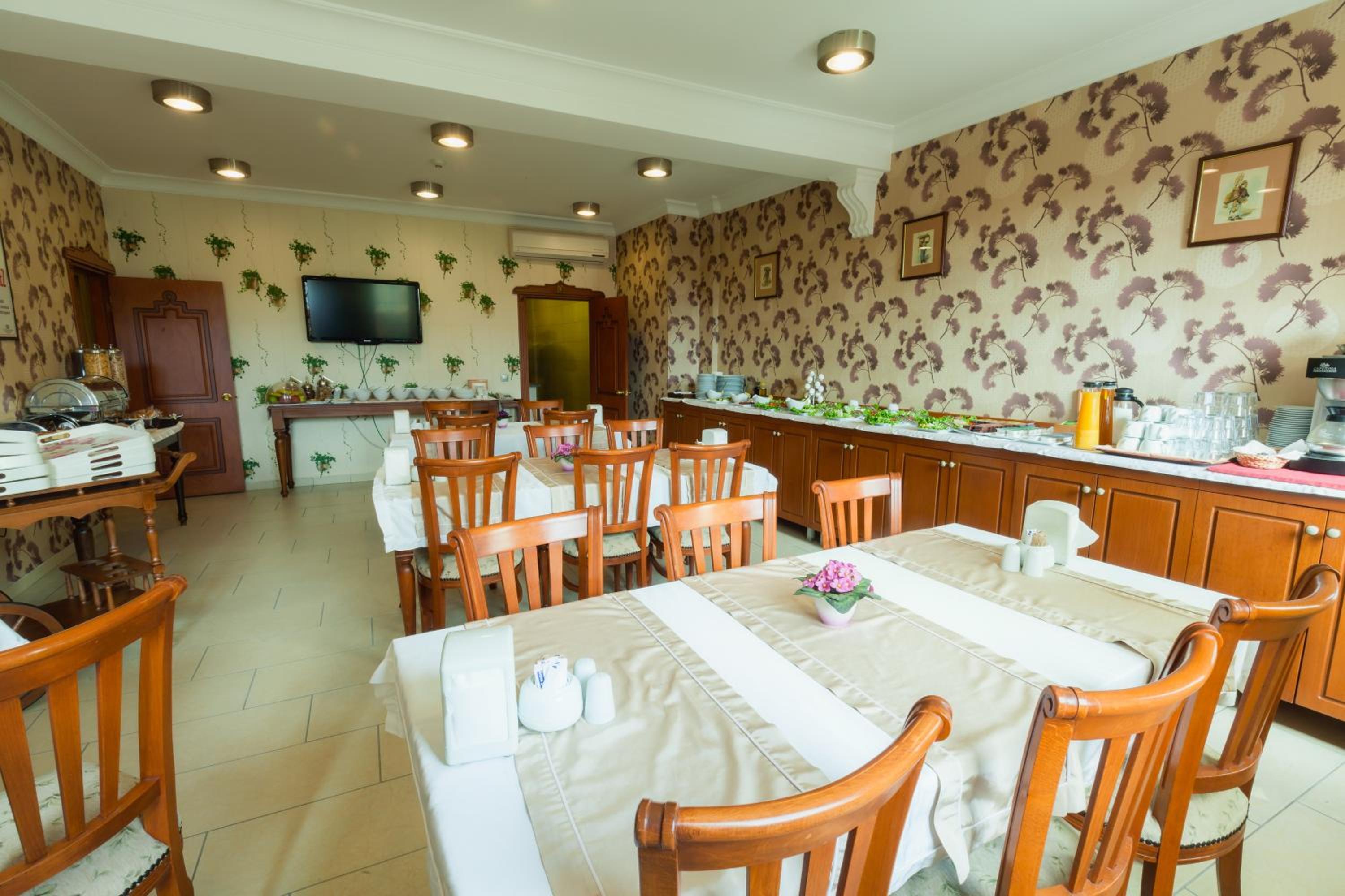 Saba Sultan Hotel - Image 18