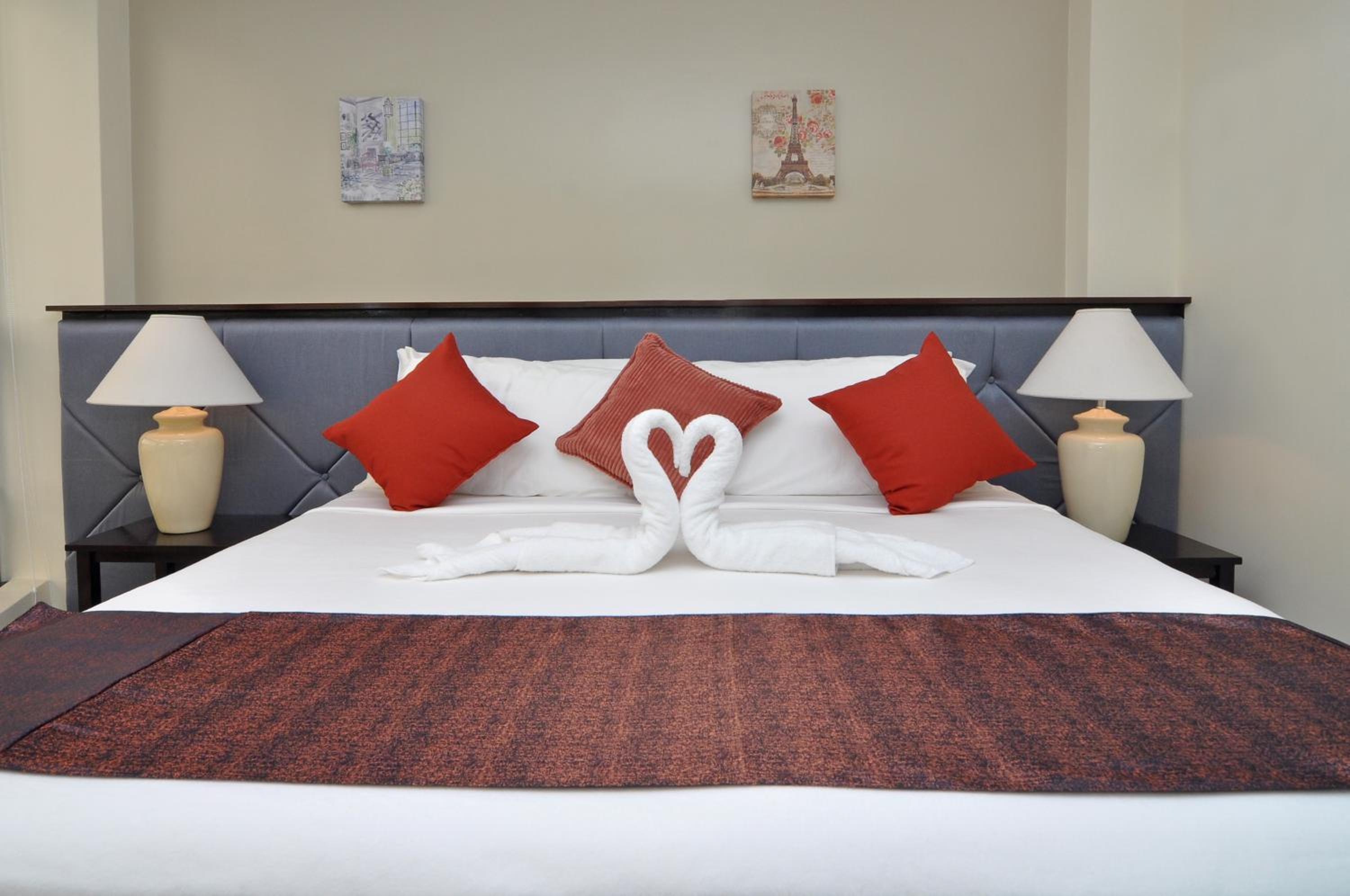 717 Cesar Place Hotel — photo 45