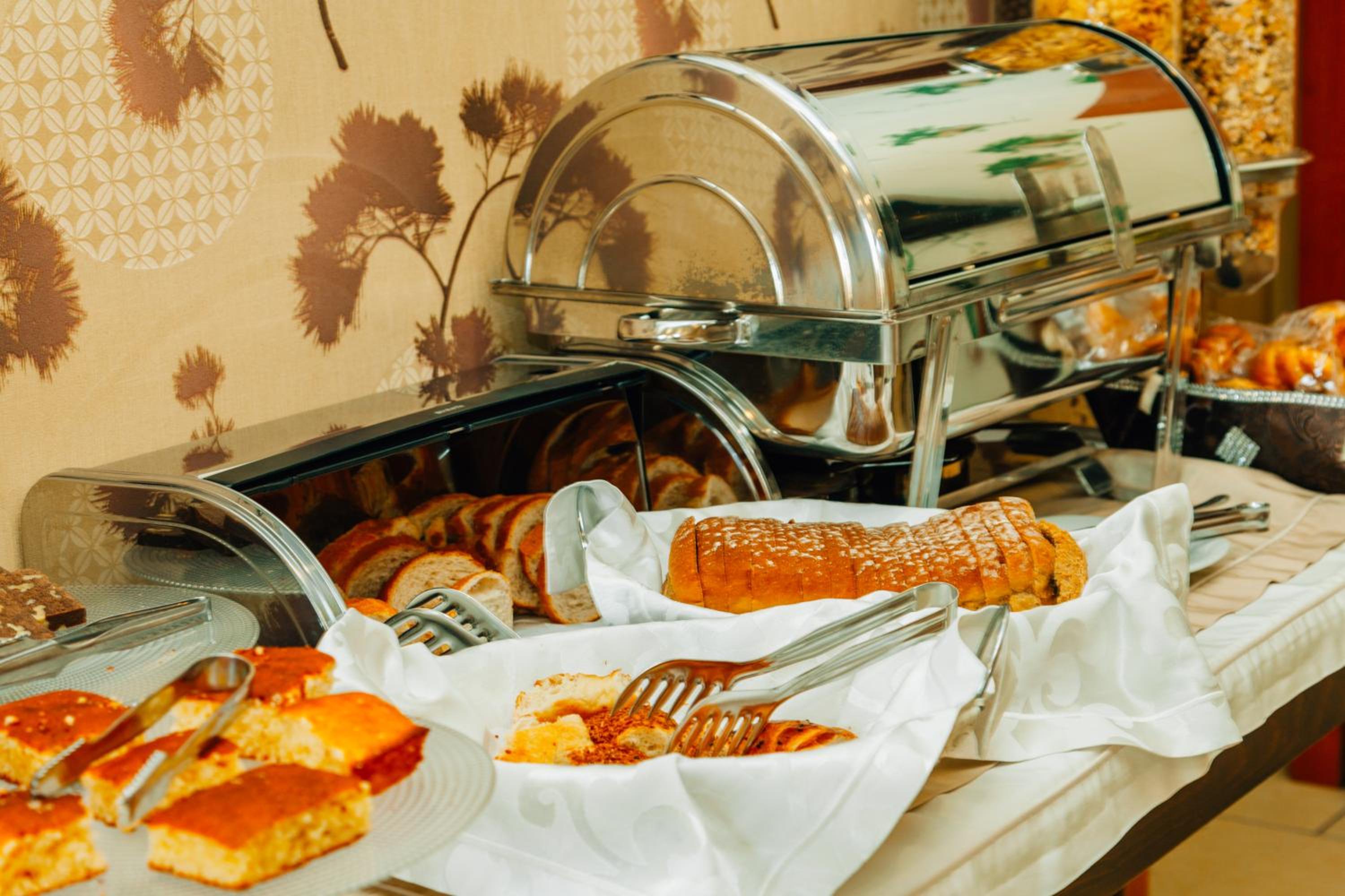 Saba Sultan Hotel - Image 11