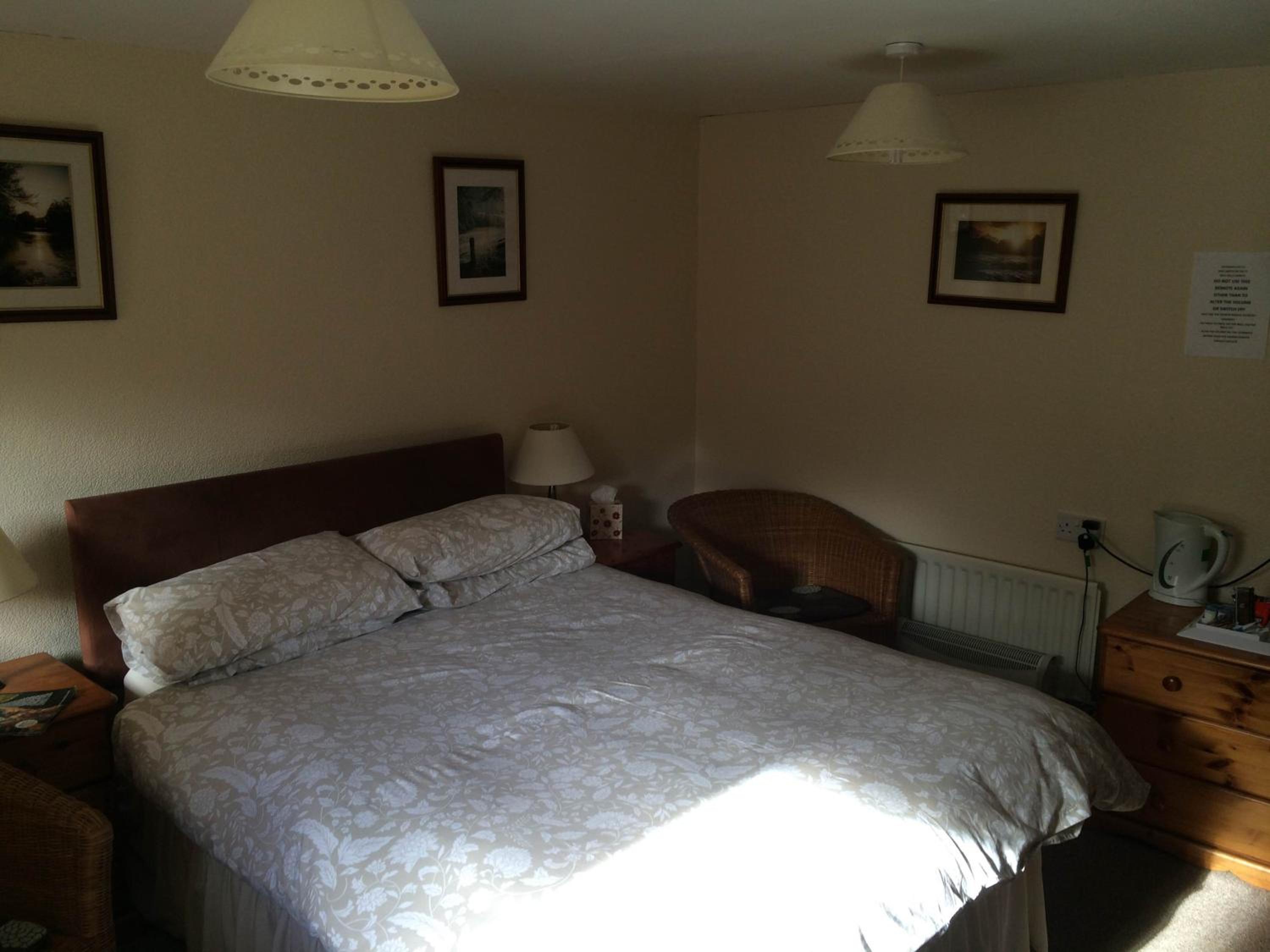 The Fox & Hounds Inn