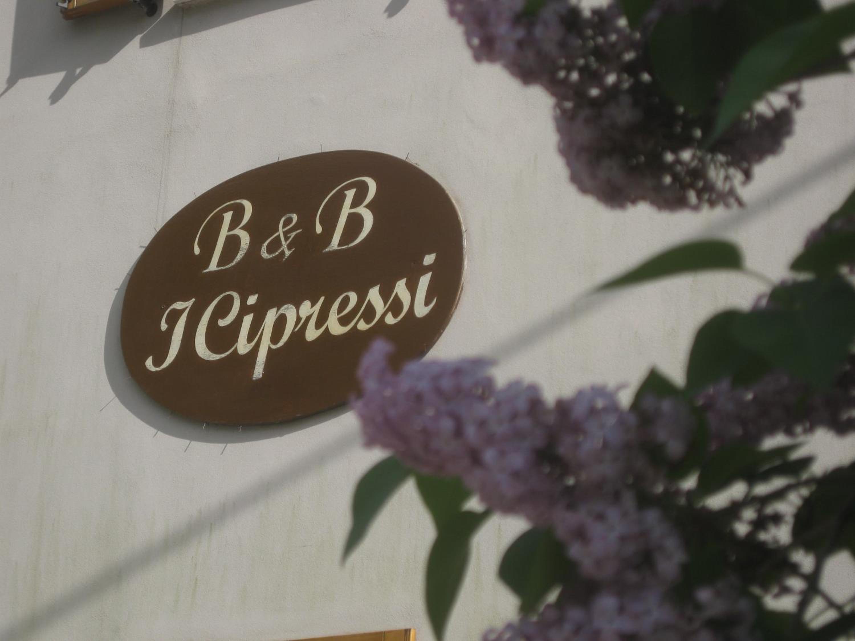 Country House-B&B-Appartamenti Ai Cipressi