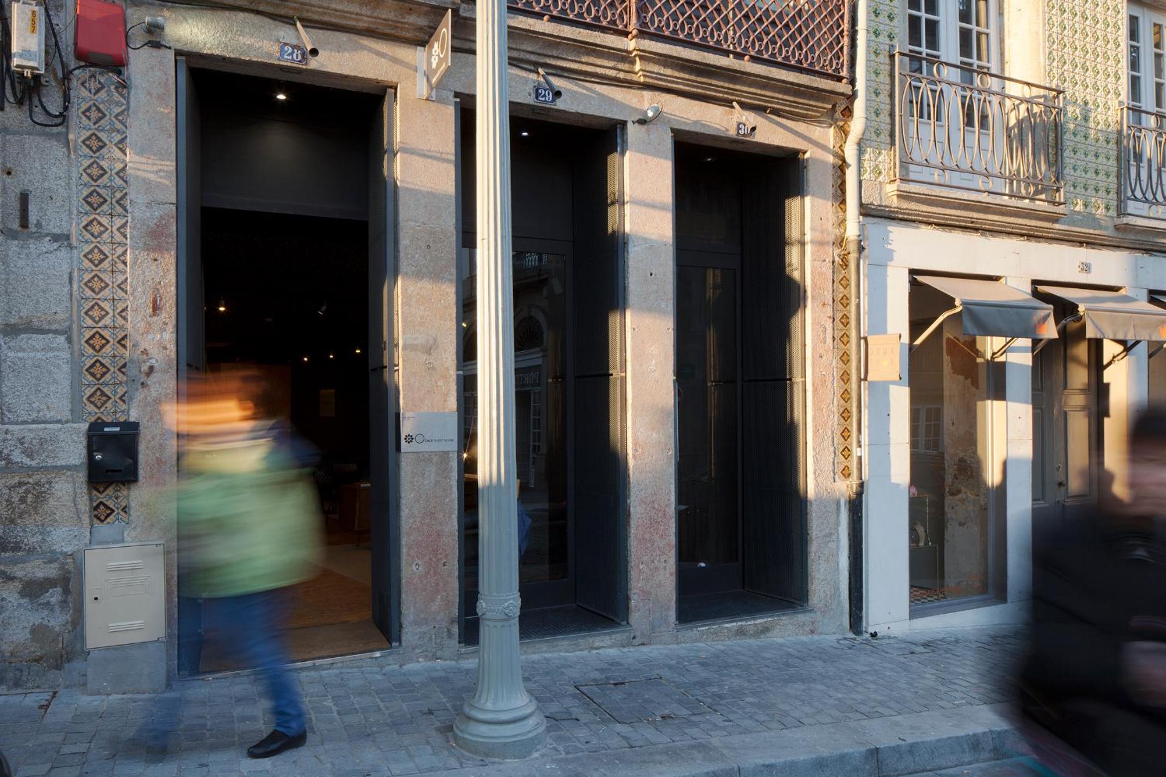 Hotel Cale Guest House - Image 1