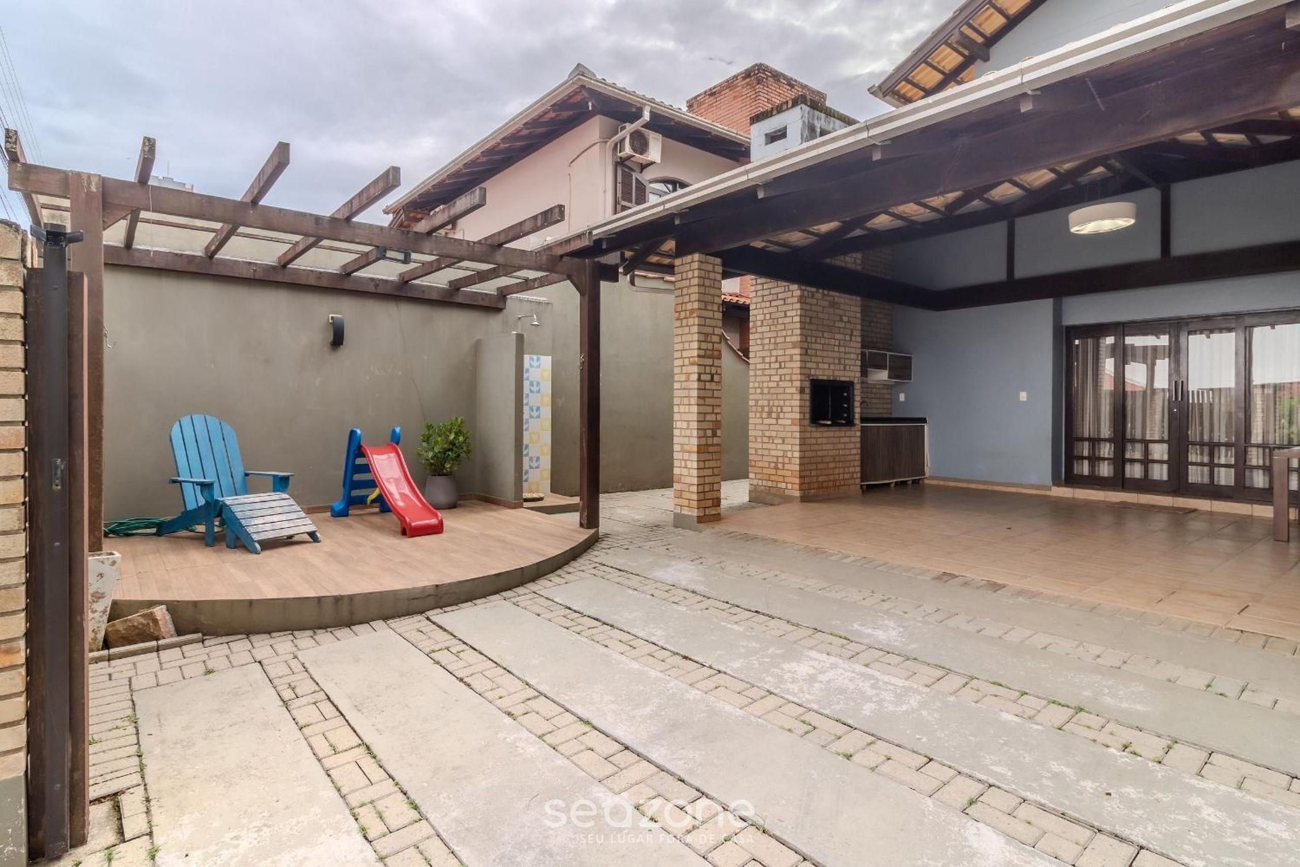 3BR House w/ BBQ 350m beach RST0206