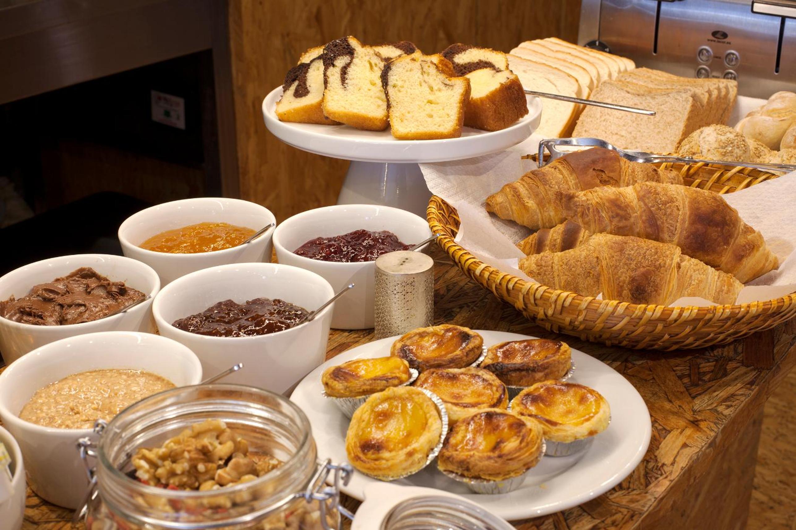 Cale Guest House en Porto — dining