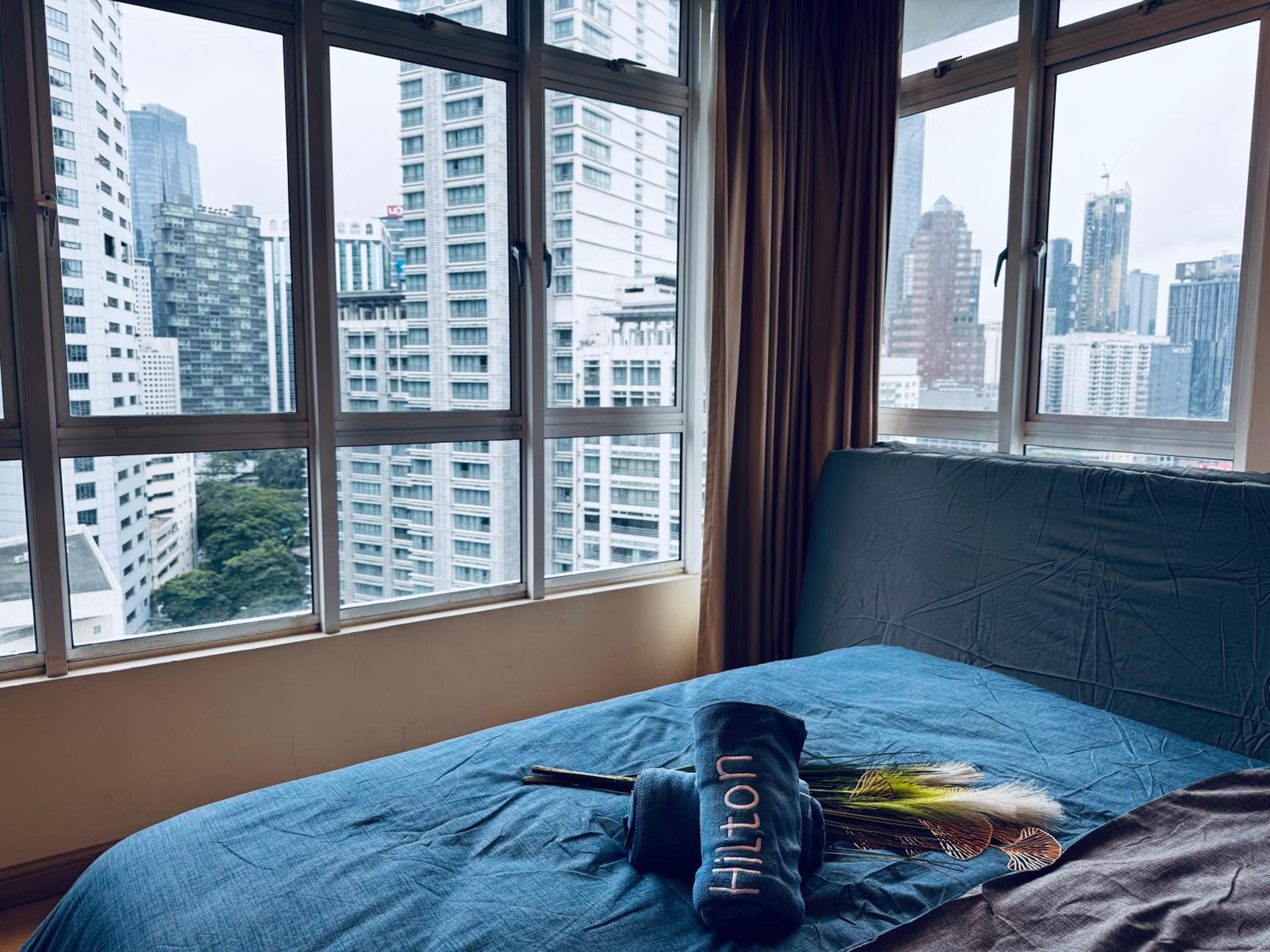 126 Bukit Ceylon 5 minutes KLCC Jalan Alor Pavilion Bukit Bintang 2R2B 8Pax