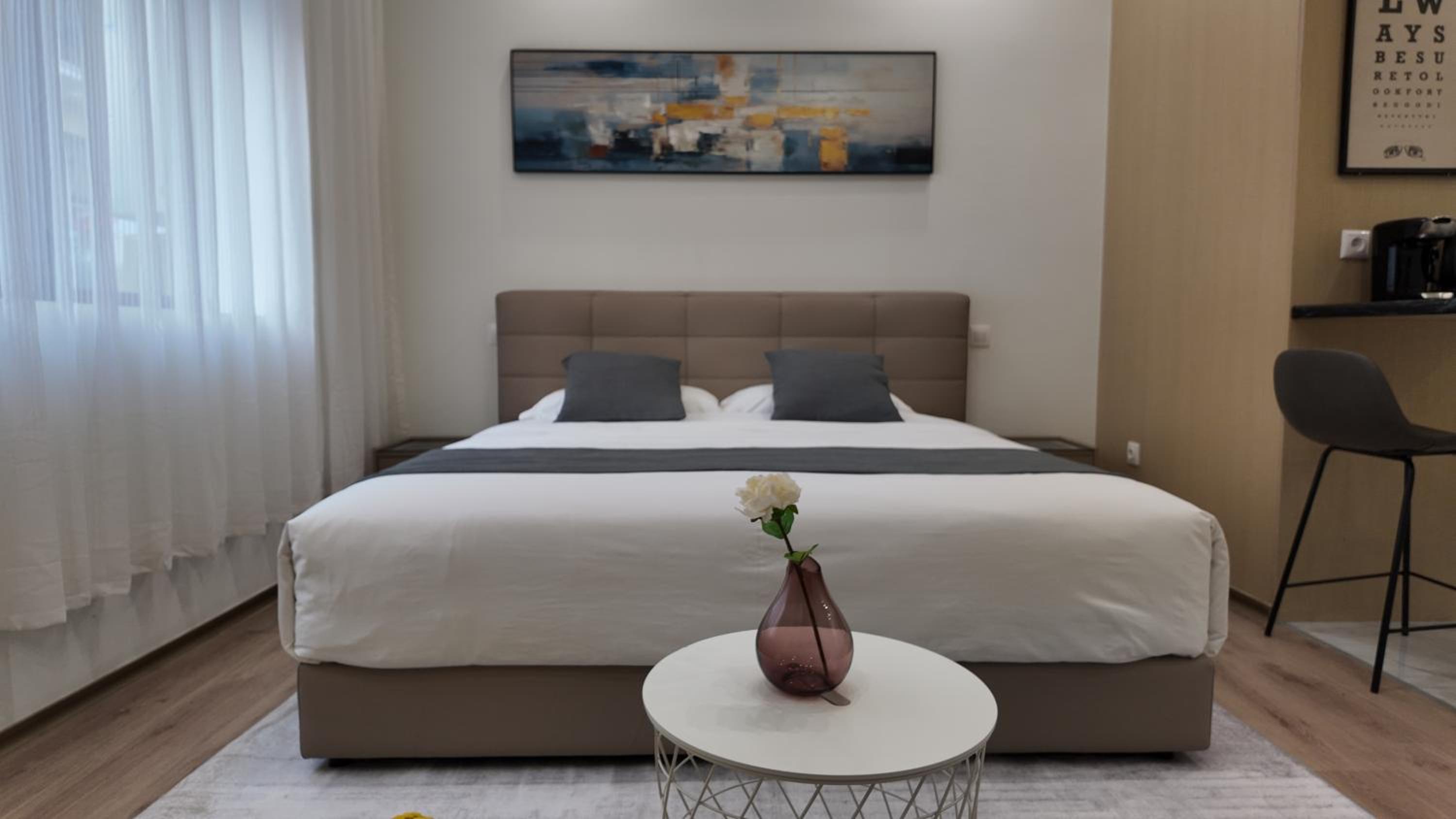 CC LUX Suites in Piraeus Port