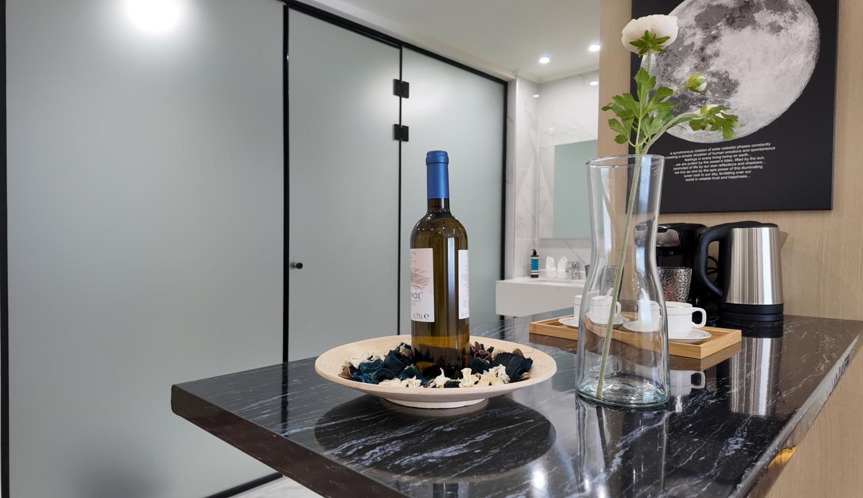 CC LUX Suites in Piraeus Port