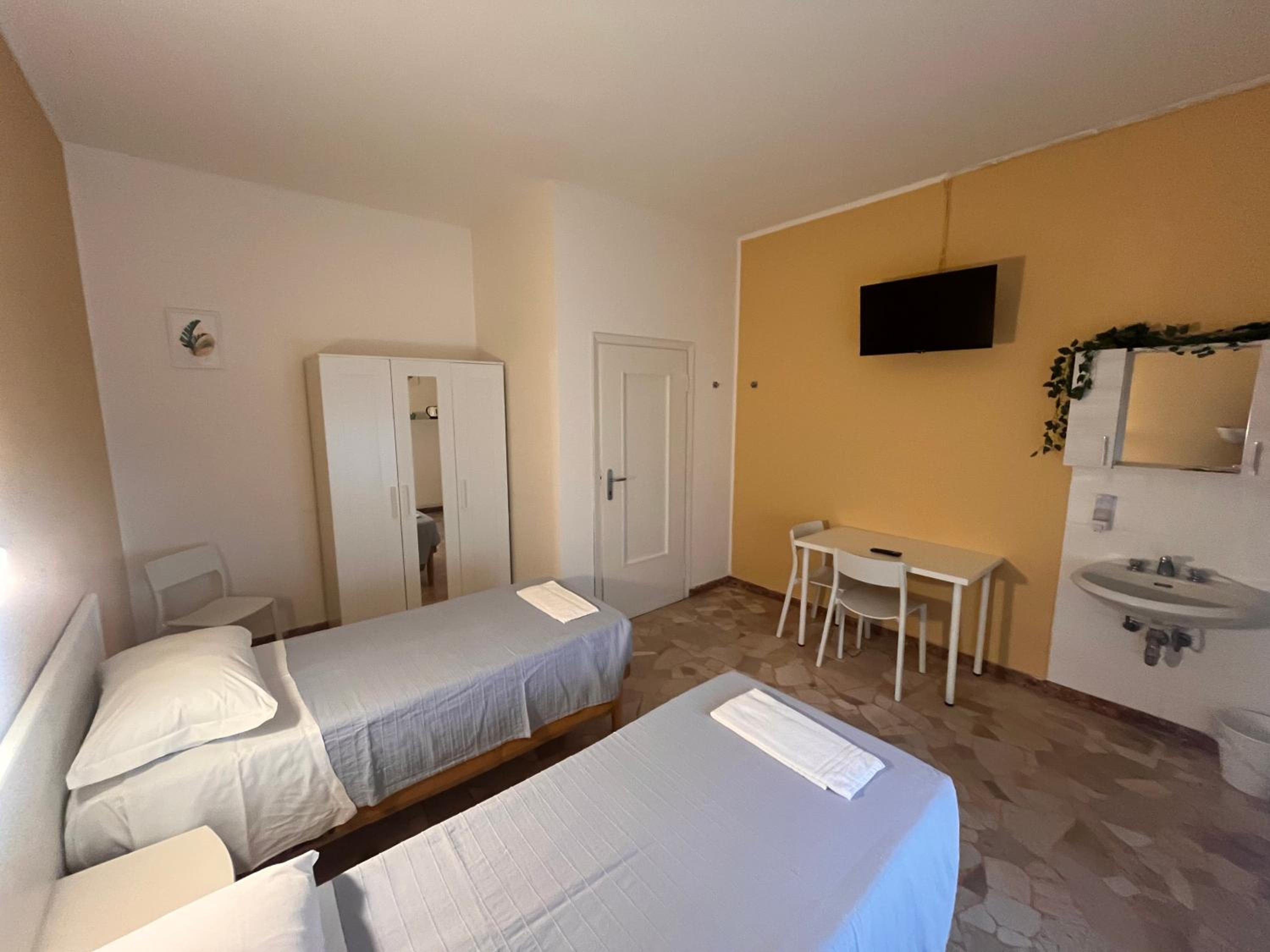 Hotel Parini view 4