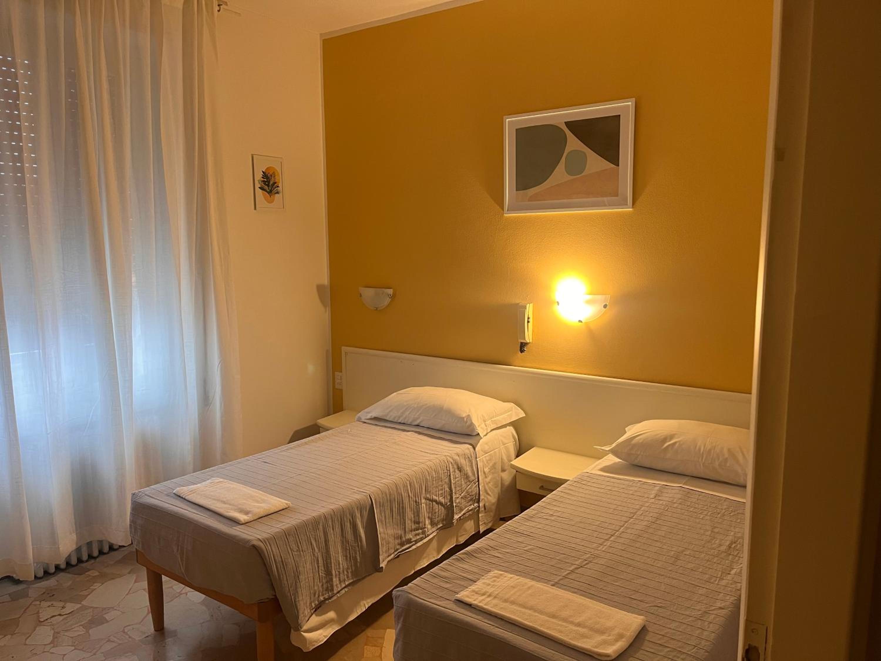 Hotel Parini view 2