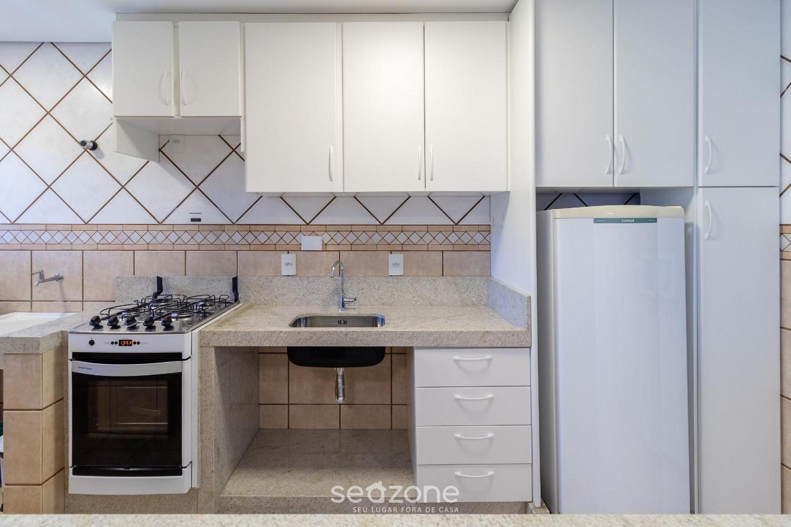 Charm and comfort 450m from the beach! CMH0202