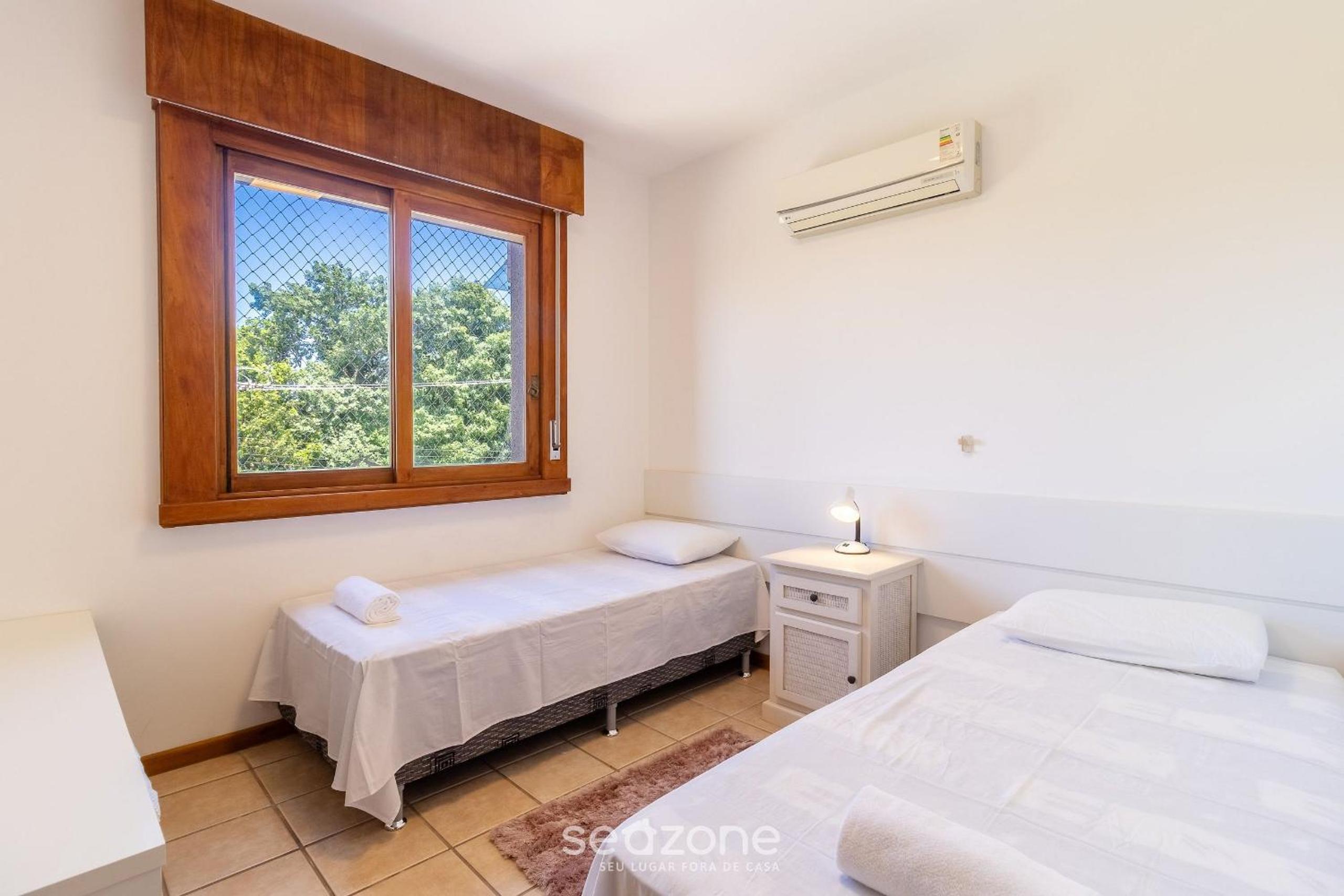 Charm and comfort 450m from the beach! CMH0202