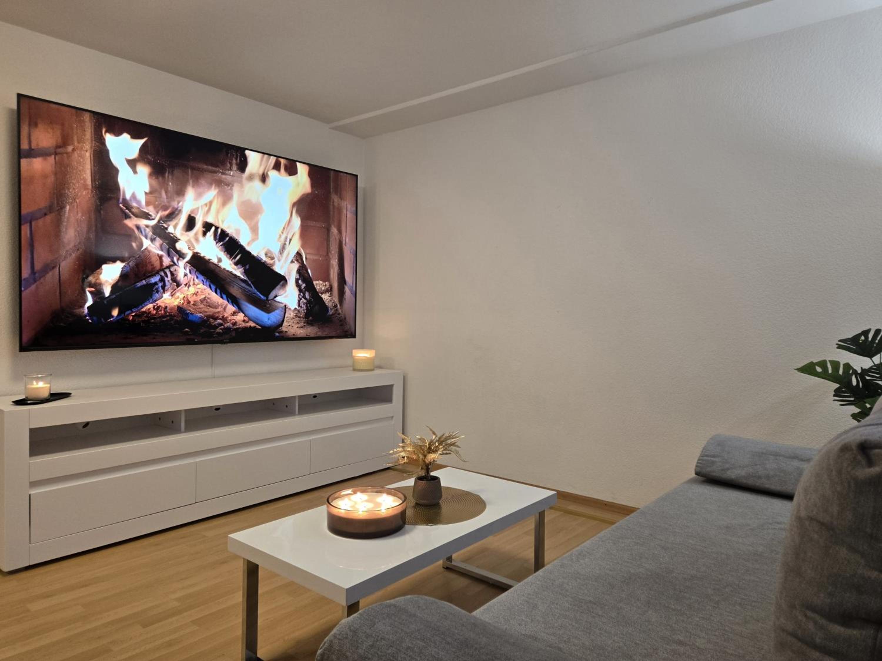 Holiday&Stay, City Apartment, Küche, 85Zoll TV, WLAN