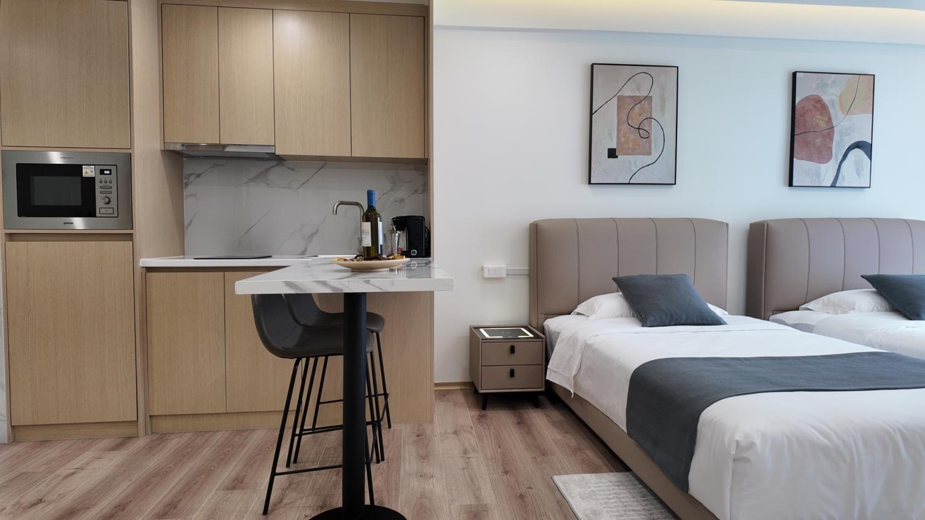CC LUX Suites in Piraeus Port