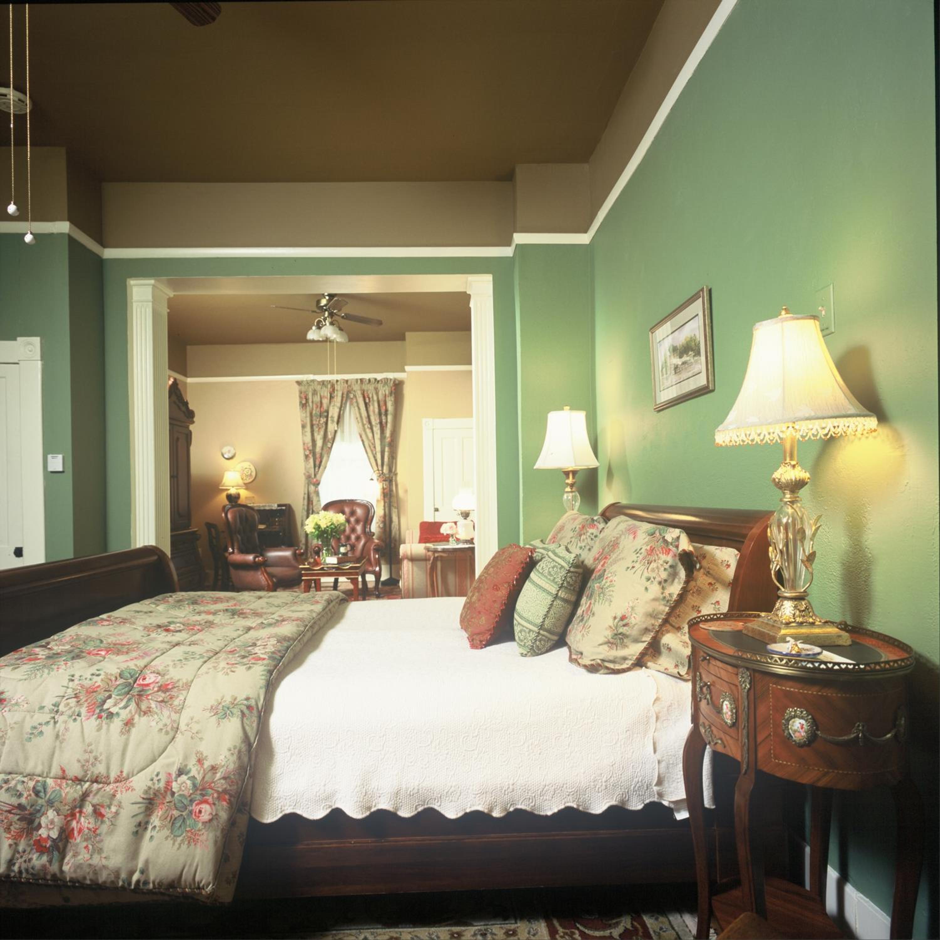 Heartstone Inn