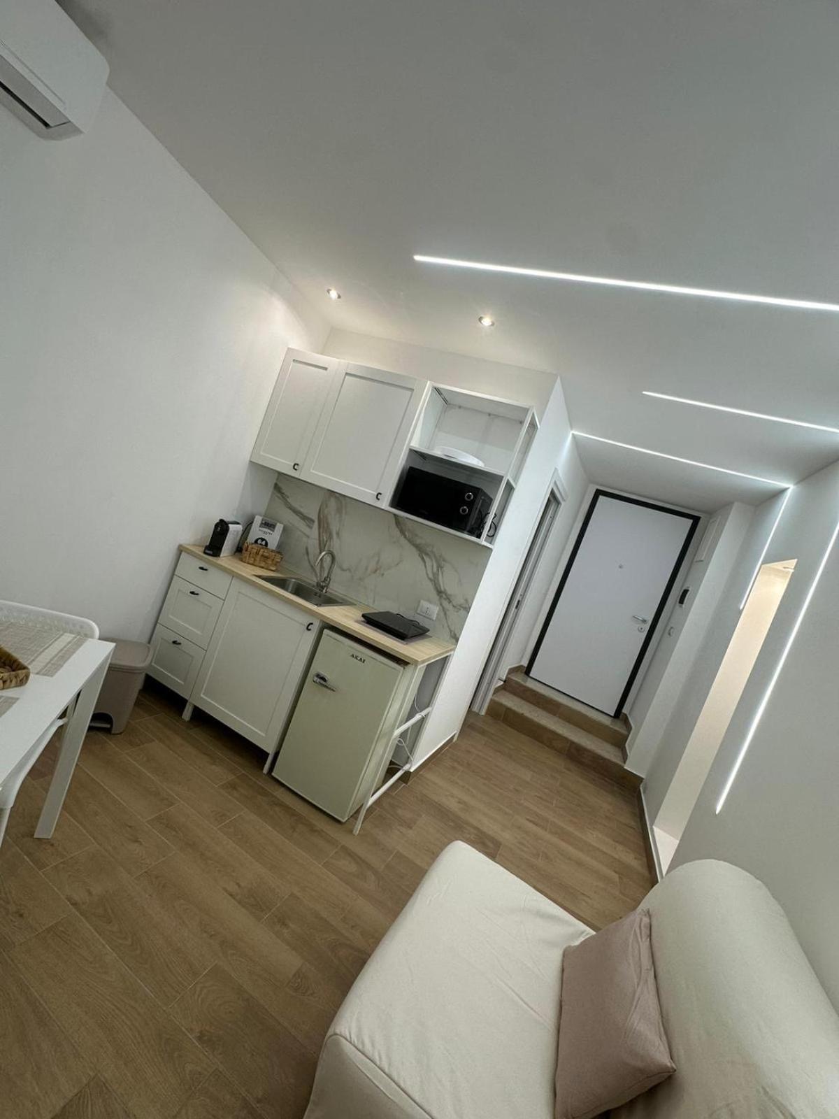 Glamour home