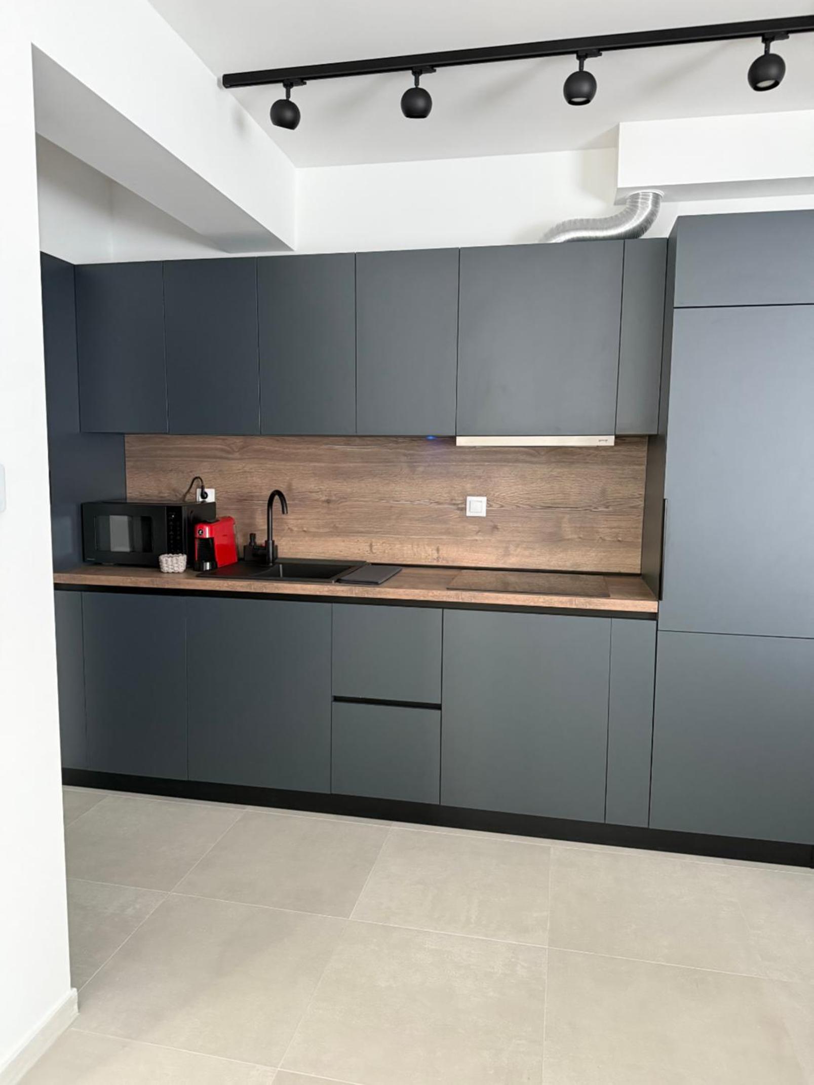 Dalma Pro Apartments - Cozy Studio & Spacious One-Bedroom Apartment - Self Check-in