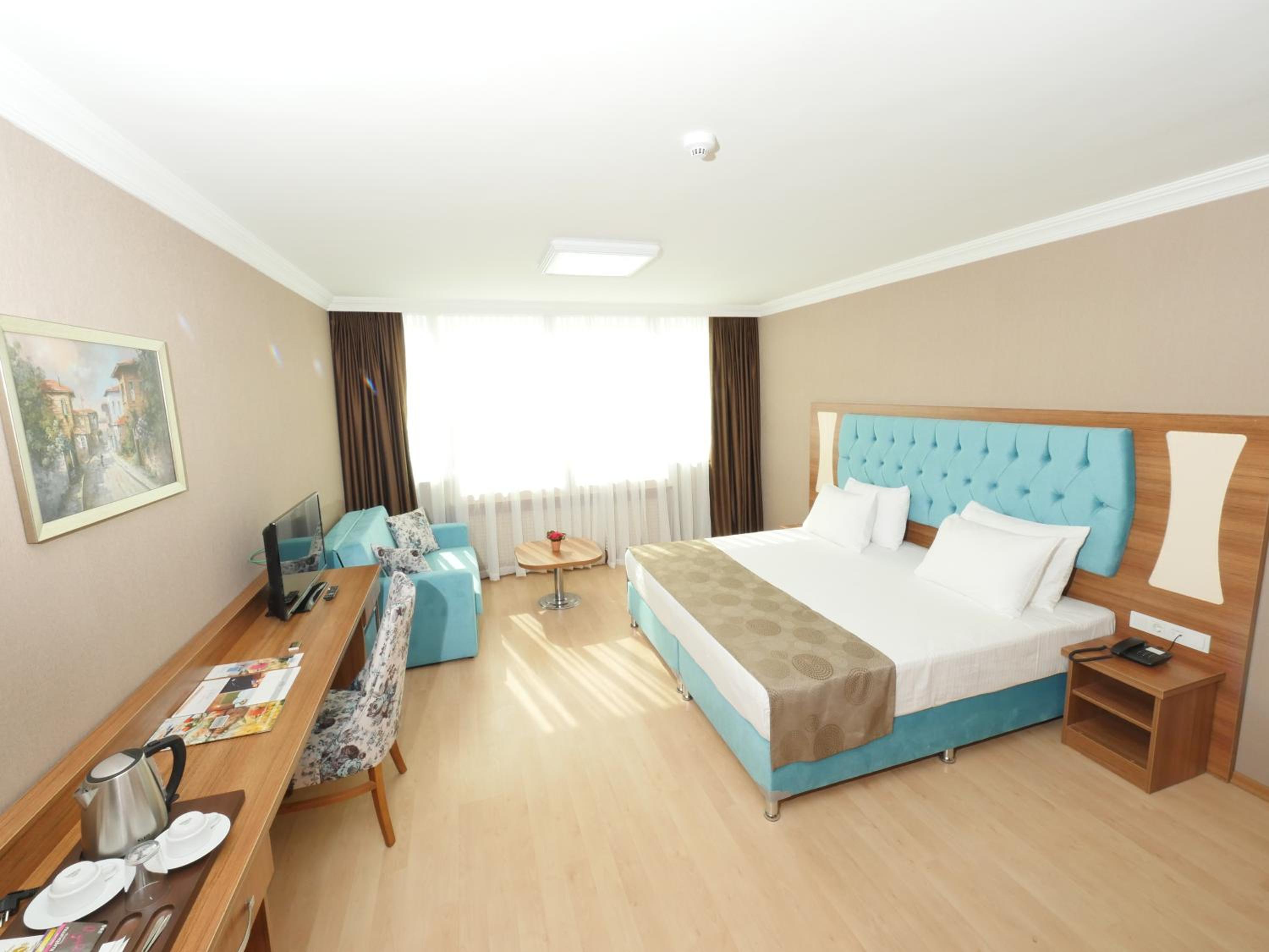 Golden Lounge Otel - Image 32