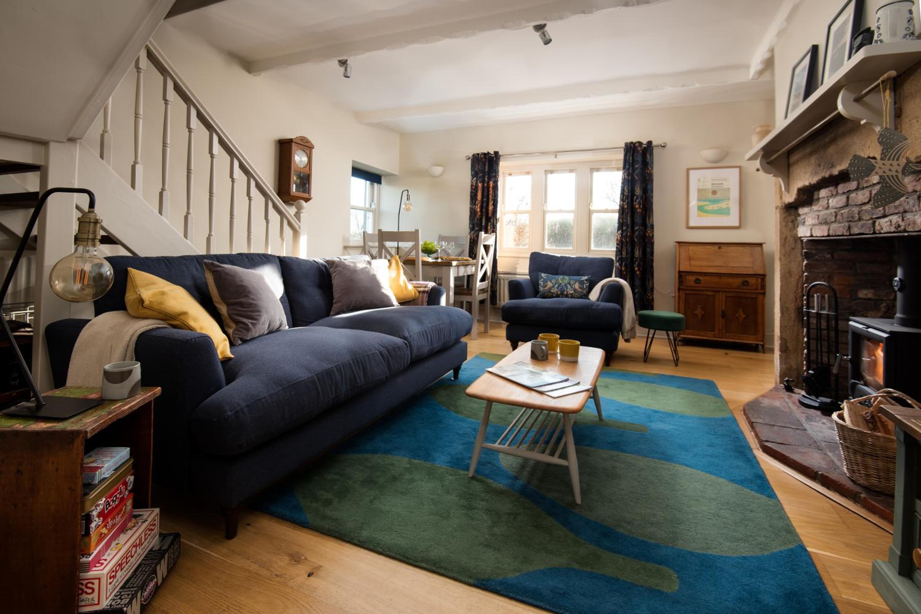 WOOL COTTAGE - Cosy Cottage Retreat with Log Fire & Tranquillity in Shilbottle