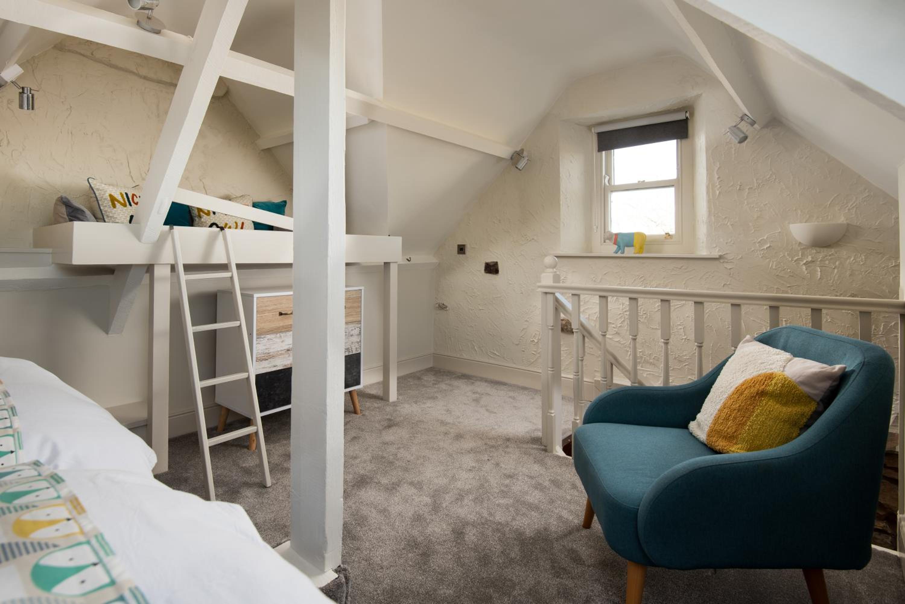 WOOL COTTAGE - Cosy Cottage Retreat with Log Fire & Tranquillity in Shilbottle