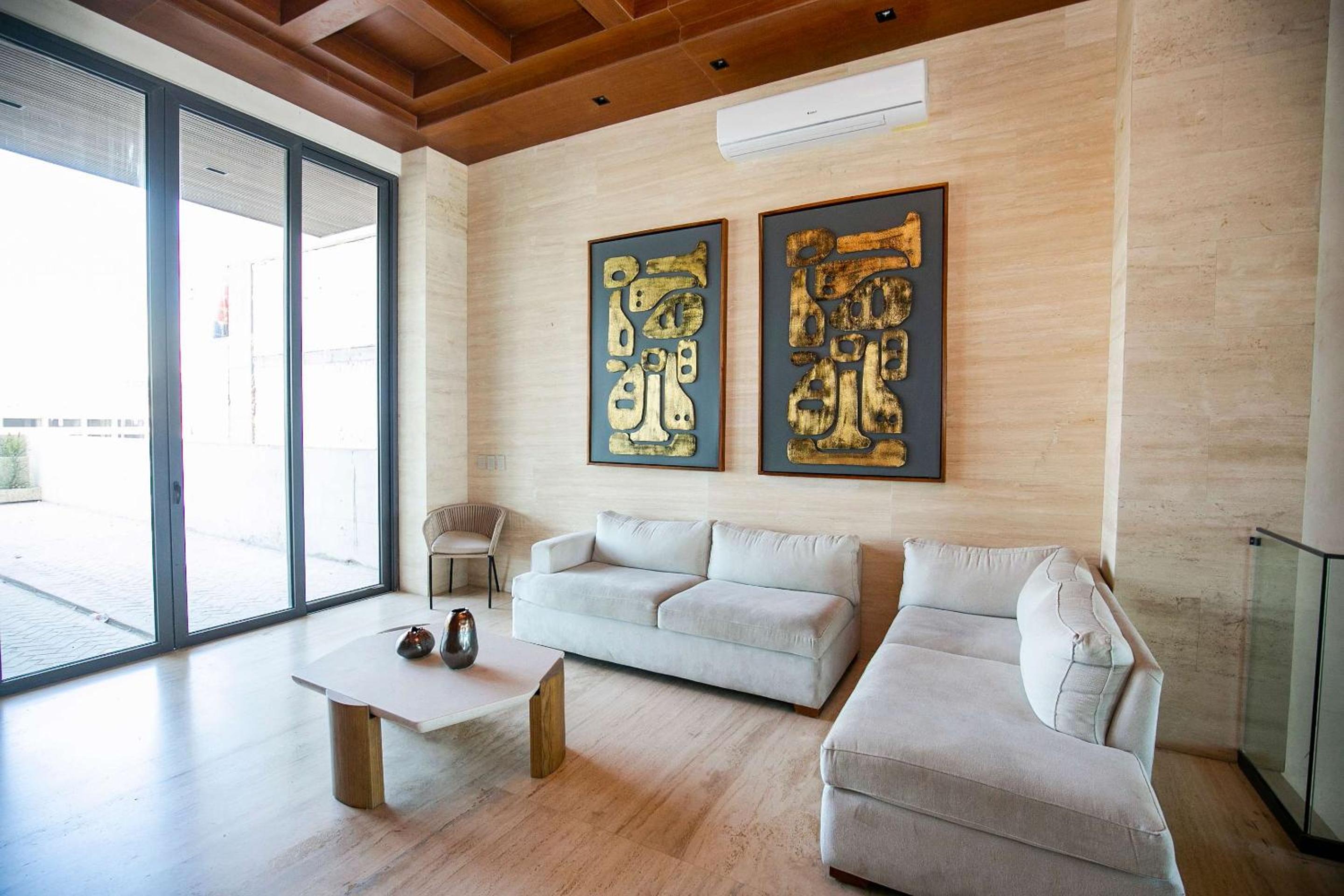 Apartment on the Malecon 2 BR Ocean View