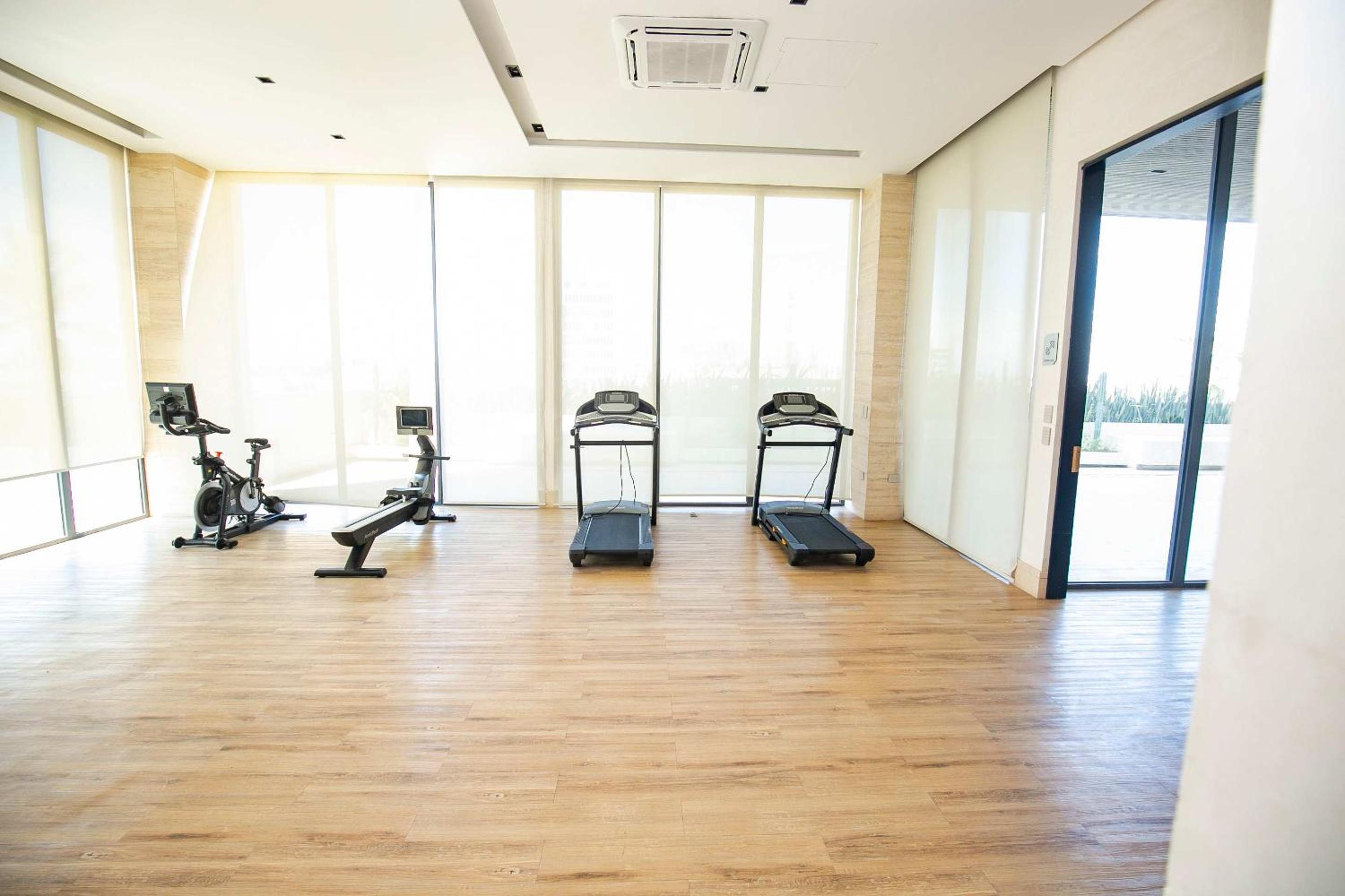 Apartment on the Malecon 2 BR Ocean View