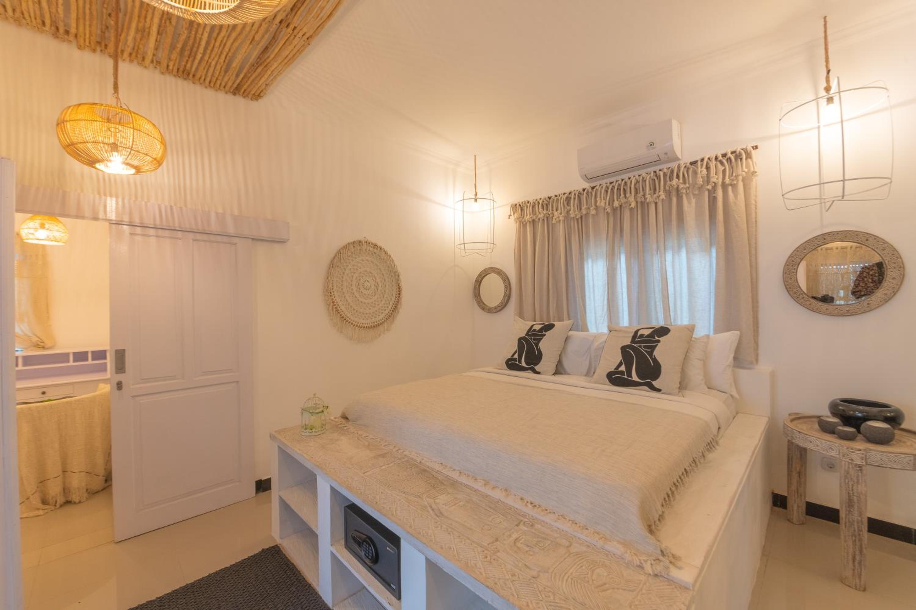 One Bedroom Villa in the Seminyak center