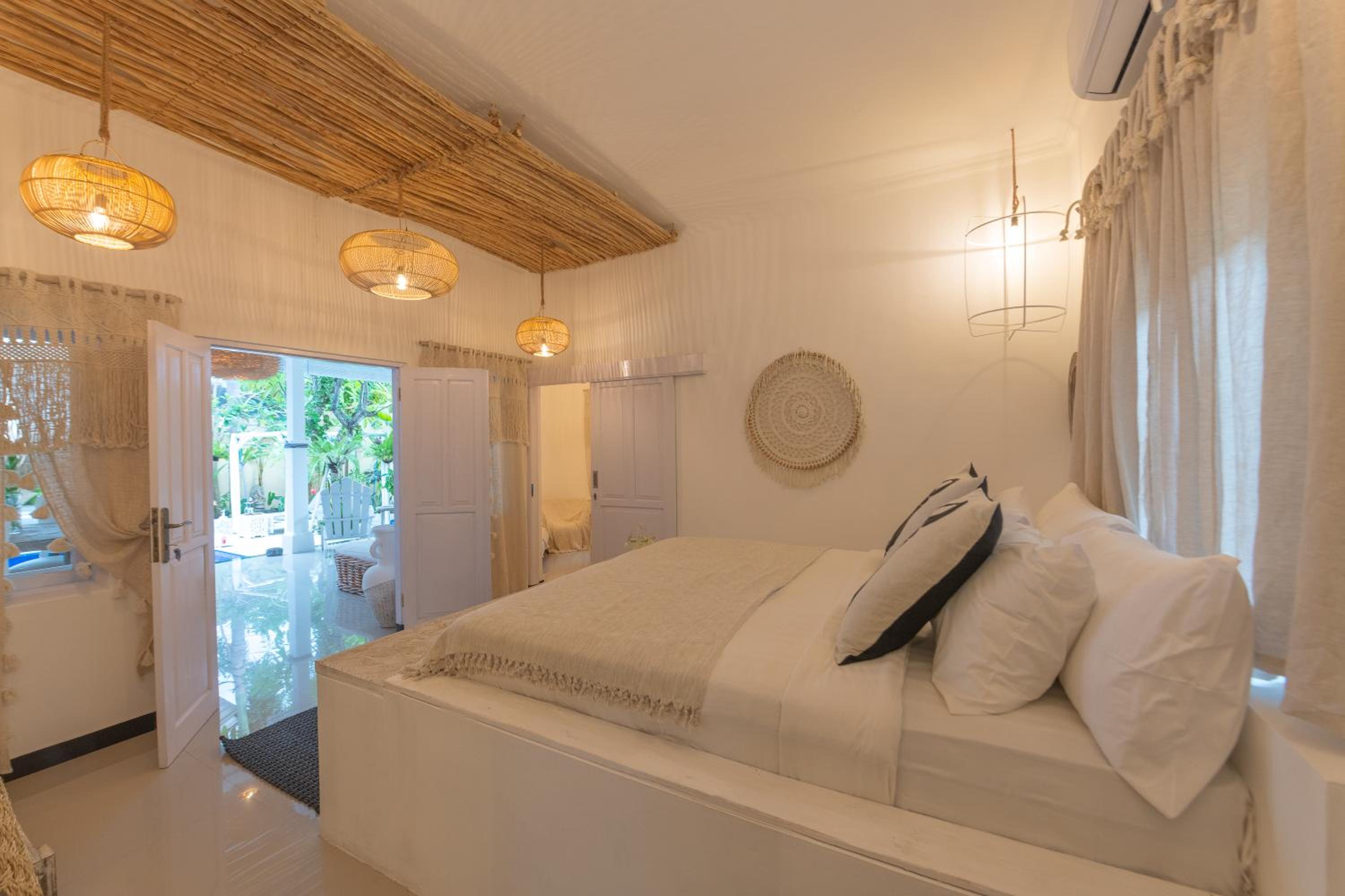 One Bedroom Villa in the Seminyak center