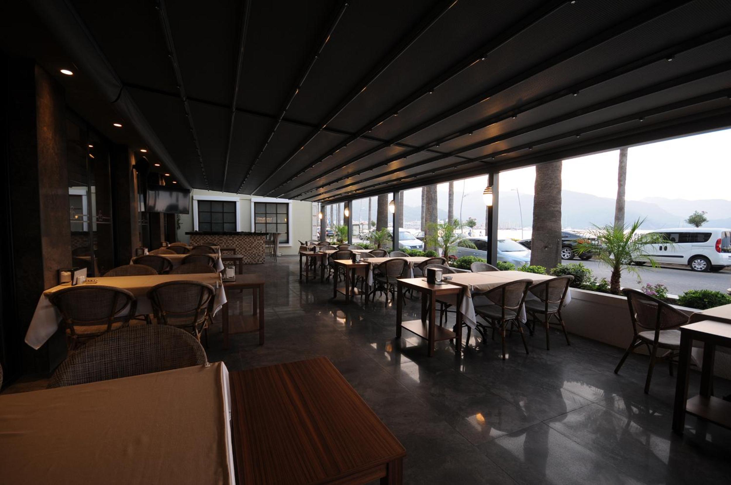 Candan Citybeach Hotel
