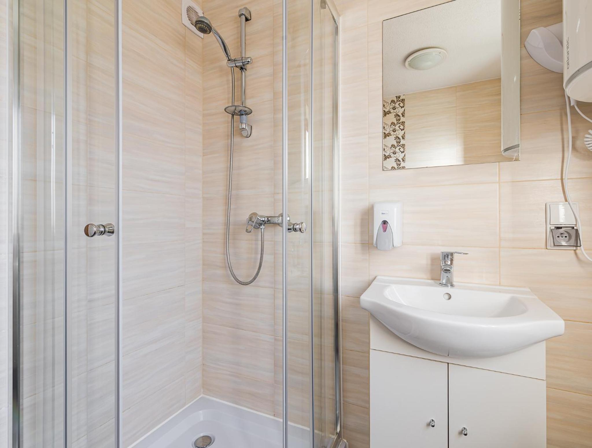 Photo 31