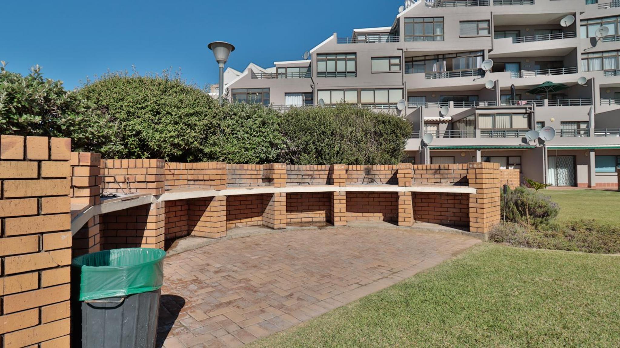 De Valle, Diaz Beach, Mosselbay