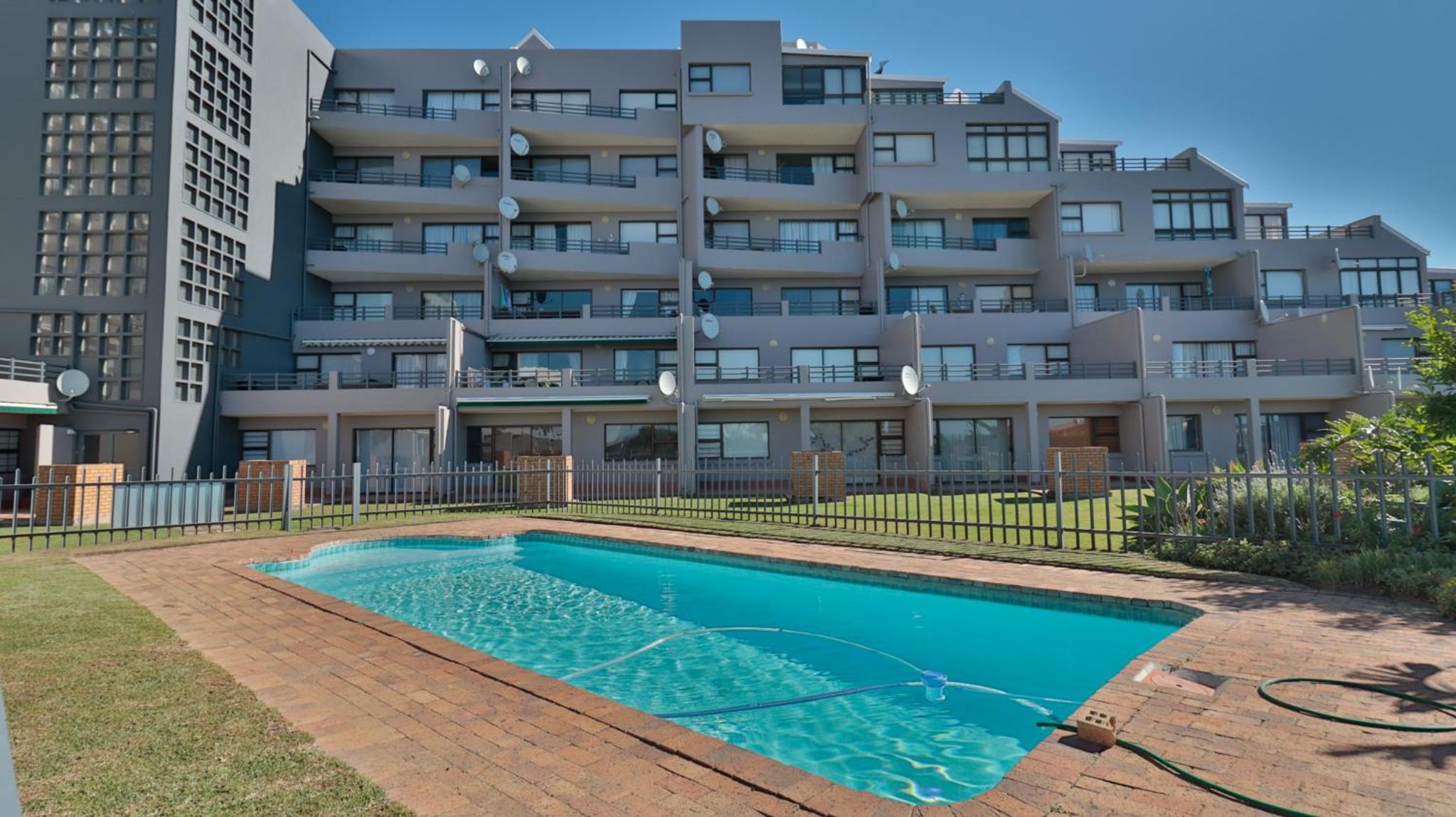 De Valle, Diaz Beach, Mosselbay